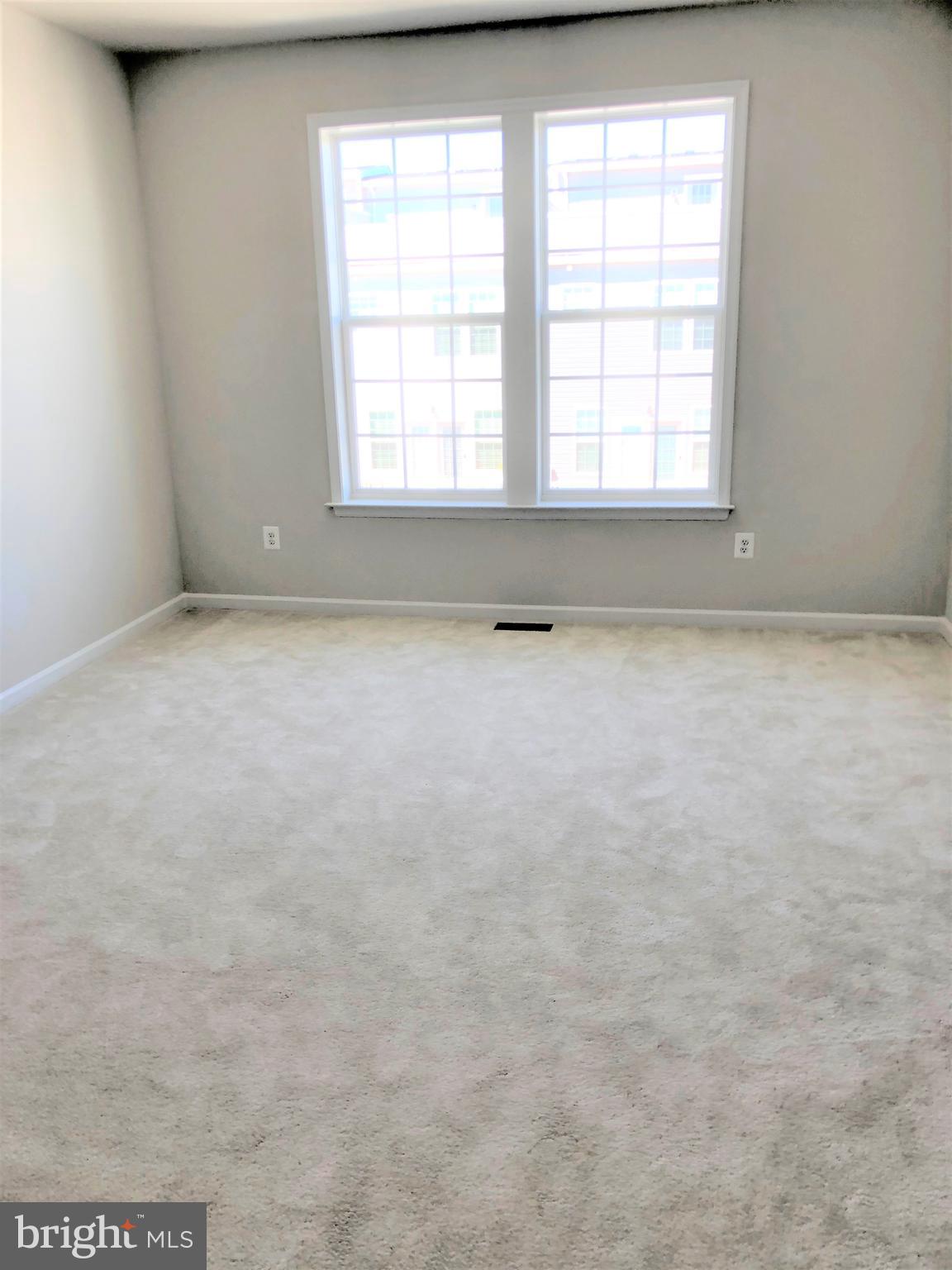 THE TOWNS AT GLENN DALE CROSSING - Residential