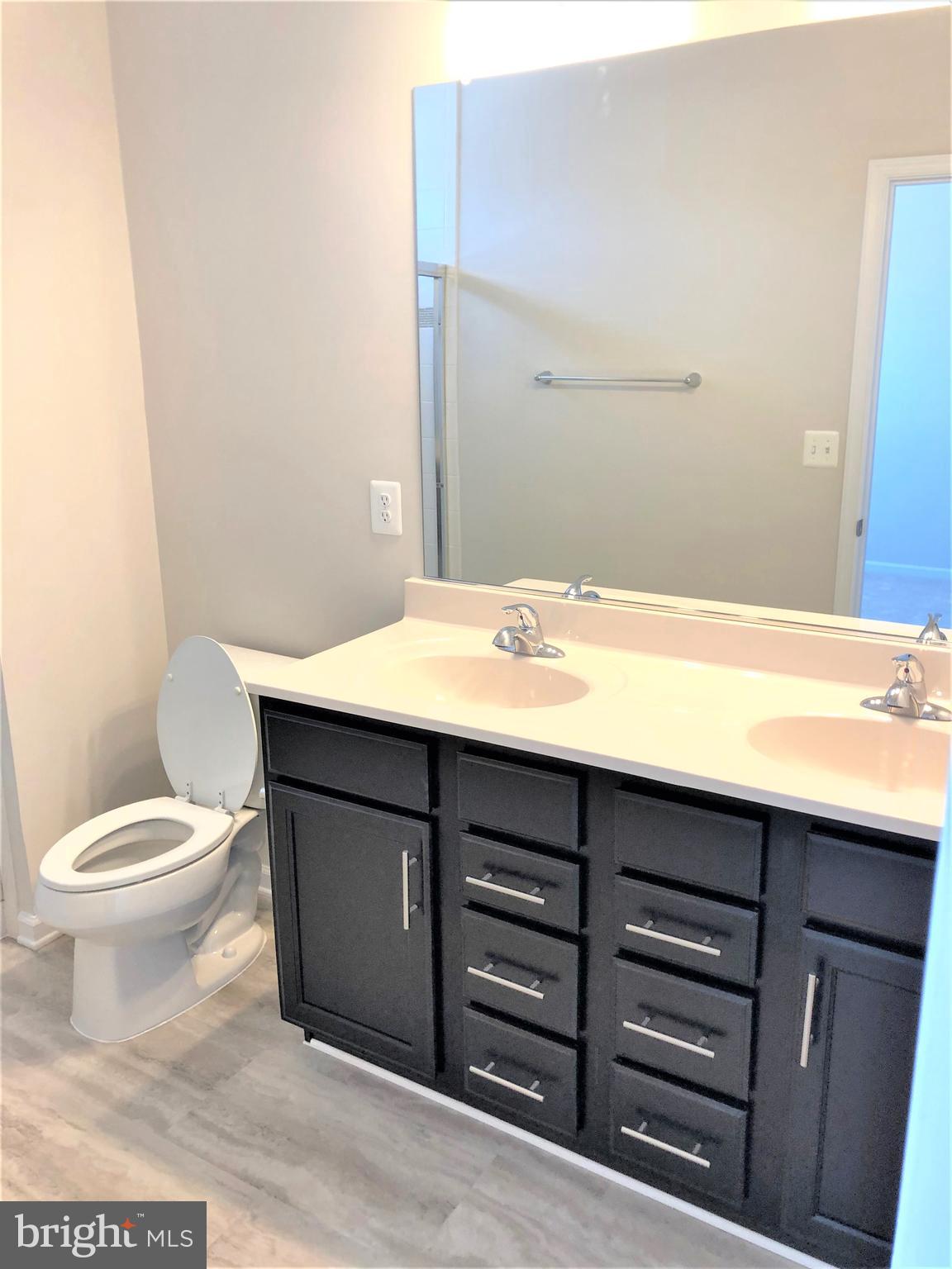 THE TOWNS AT GLENN DALE CROSSING - Residential