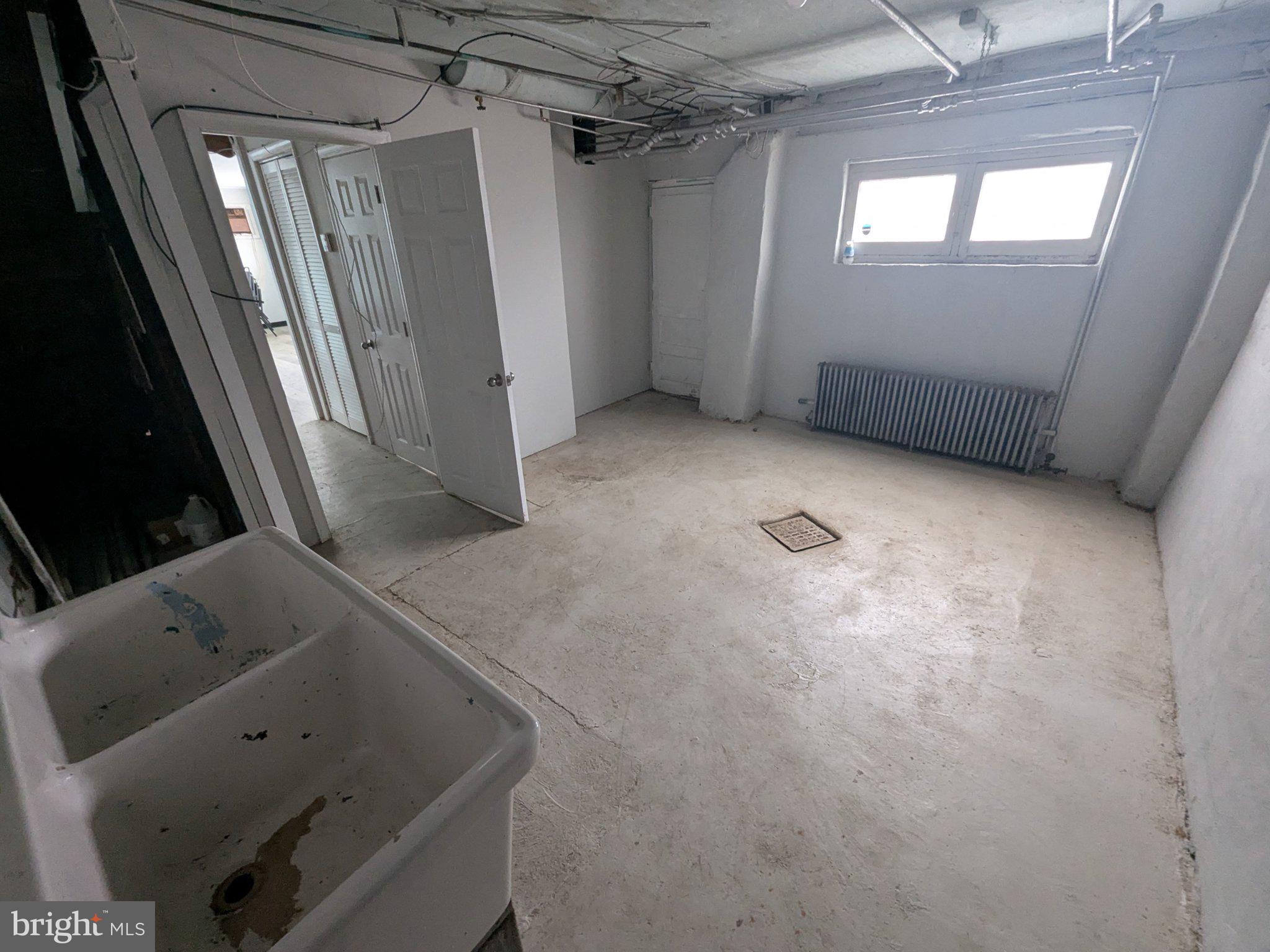 2962 MCKINLEY STREET 00 1