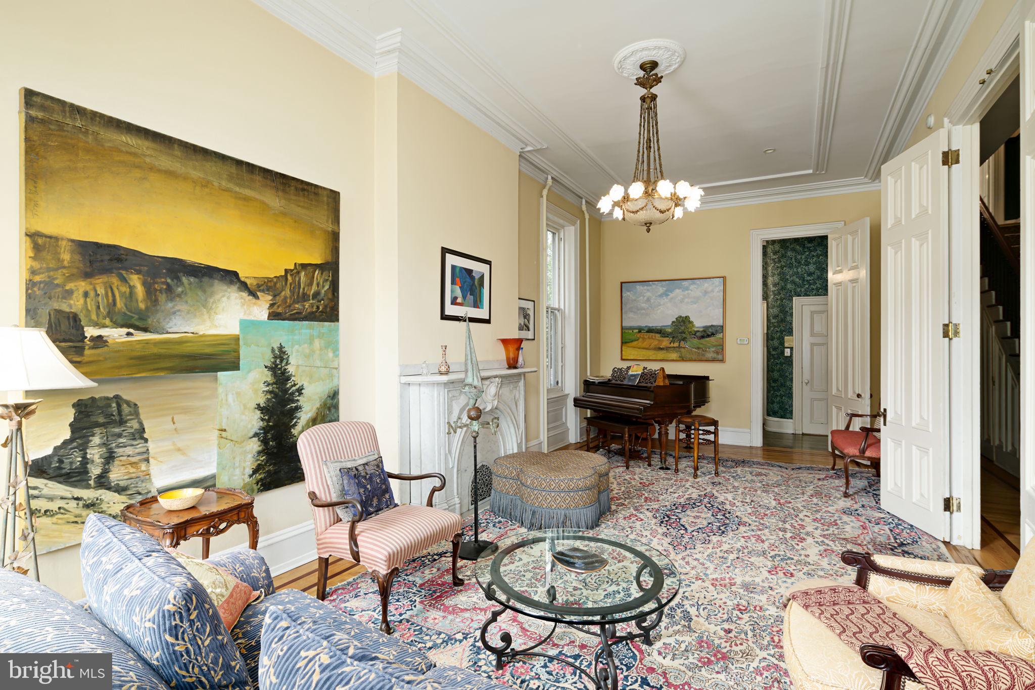 ART MUSEUM AREA - Residential