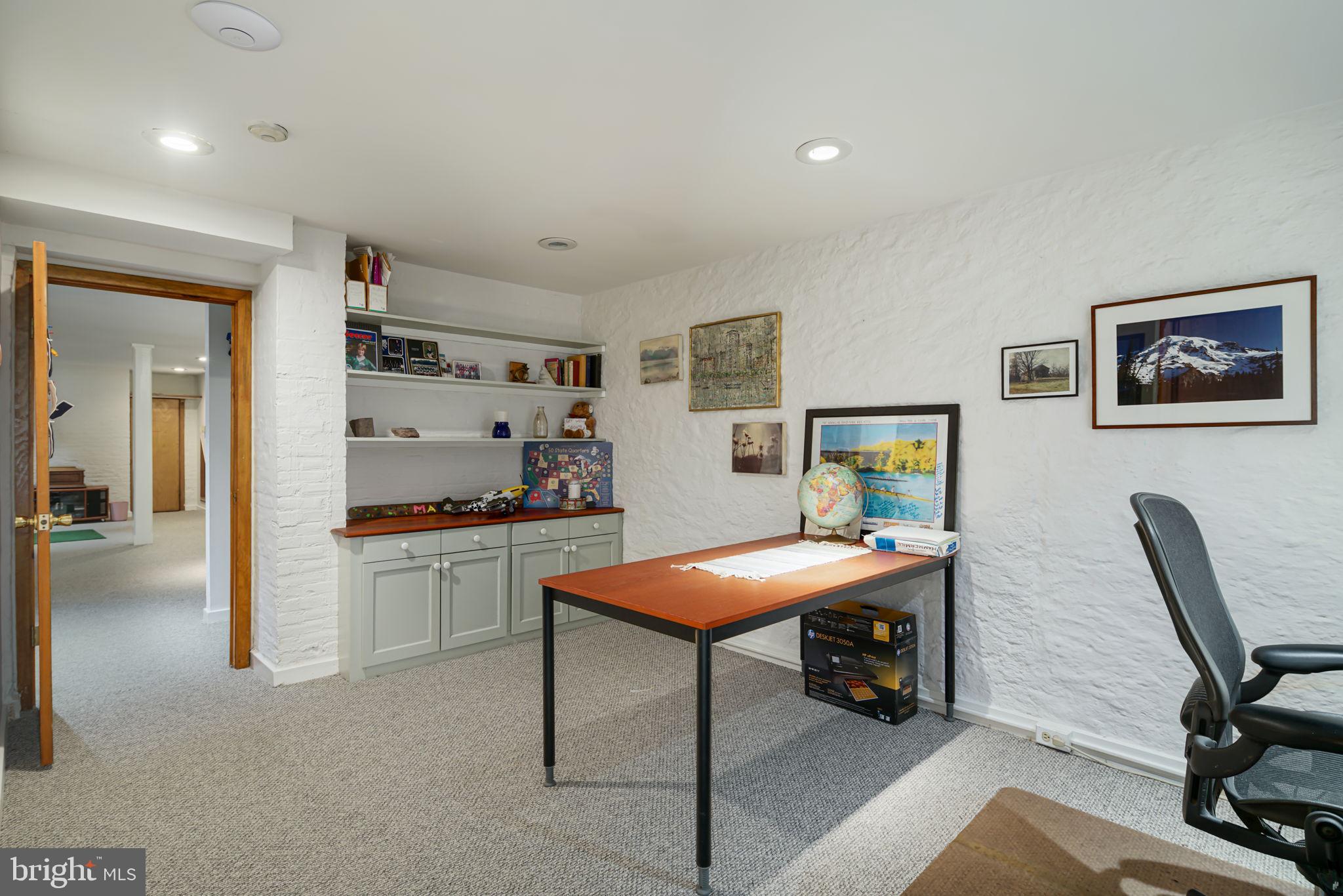 ART MUSEUM AREA - Residential