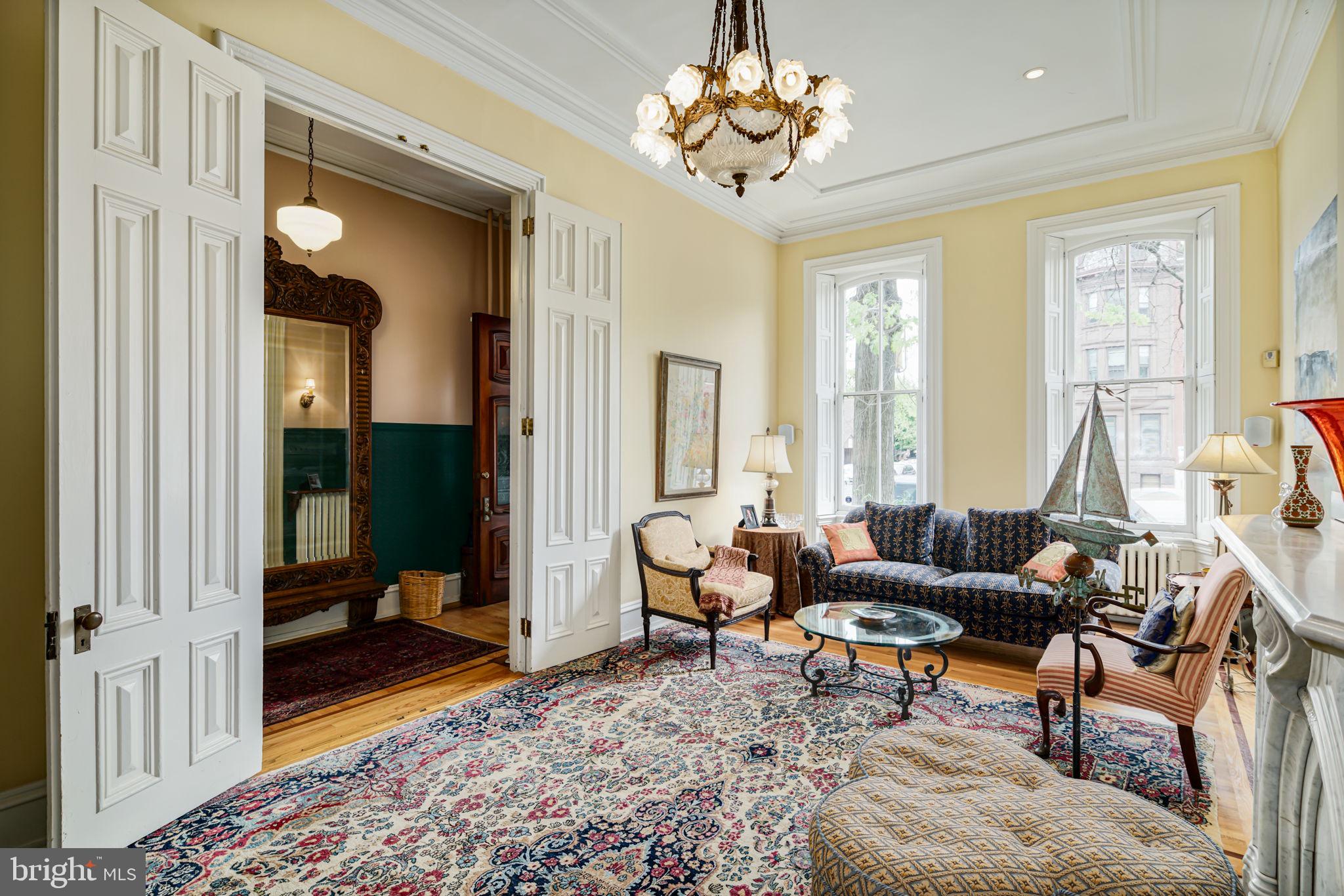 ART MUSEUM AREA - Residential