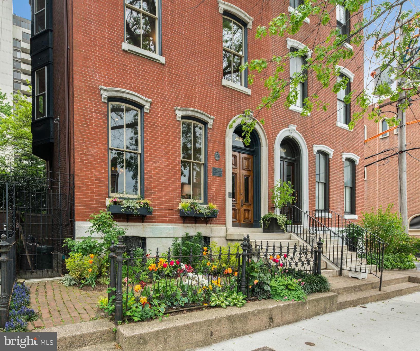 ART MUSEUM AREA - Residential