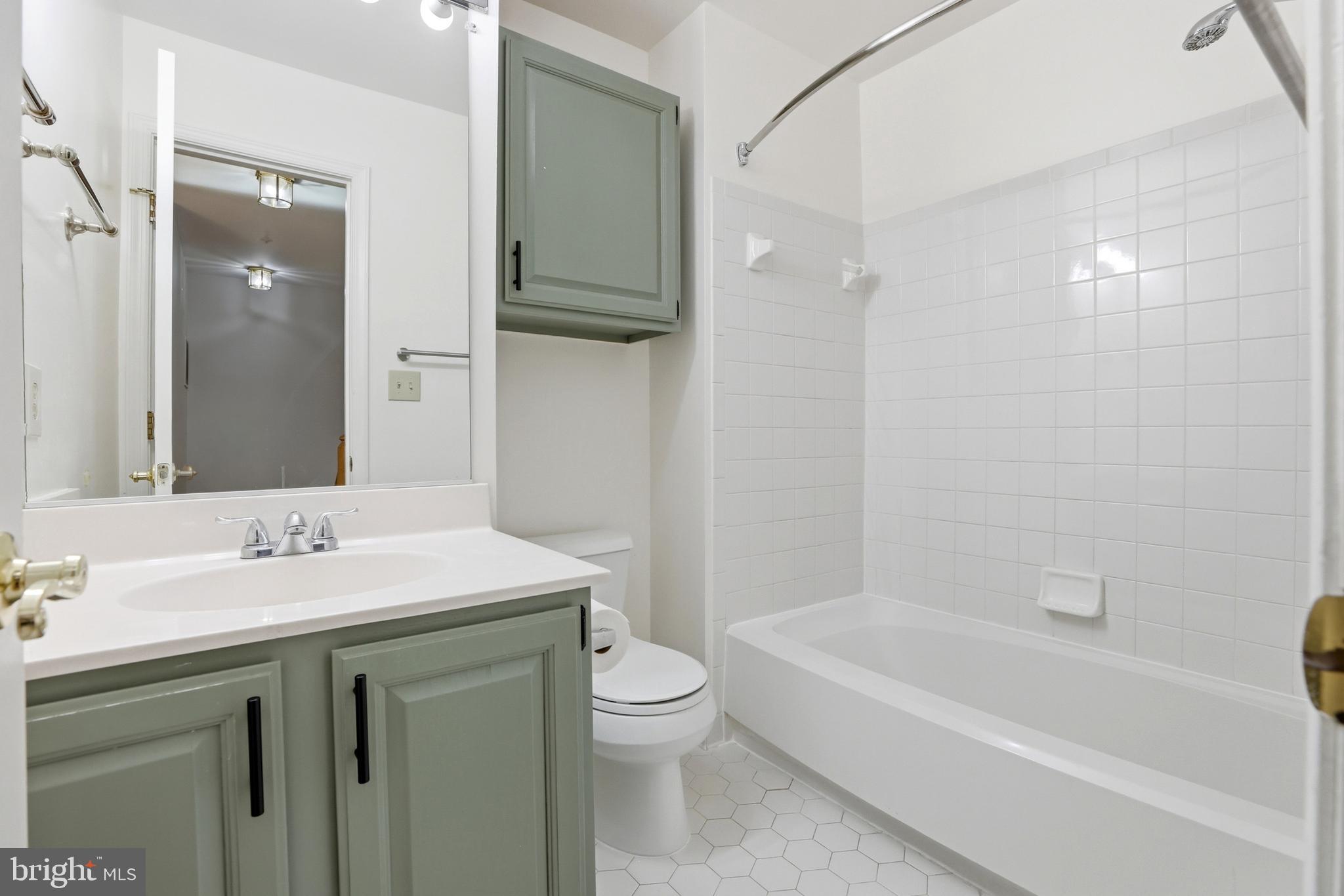 GERMANTOWN ESTATES - Residential