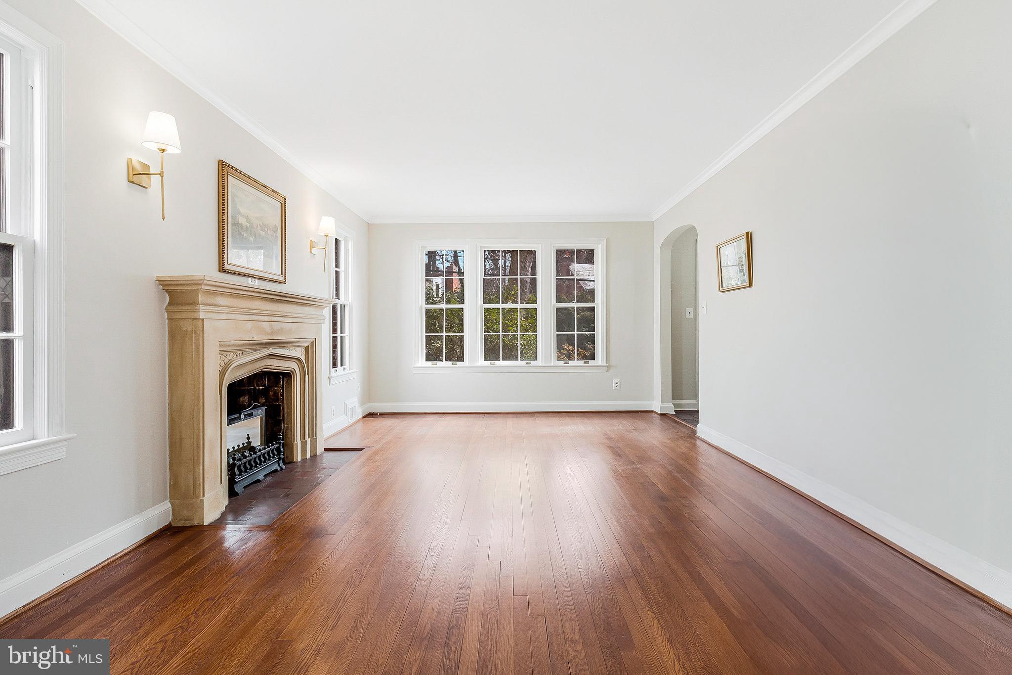 SEVEN OAKS - Residential