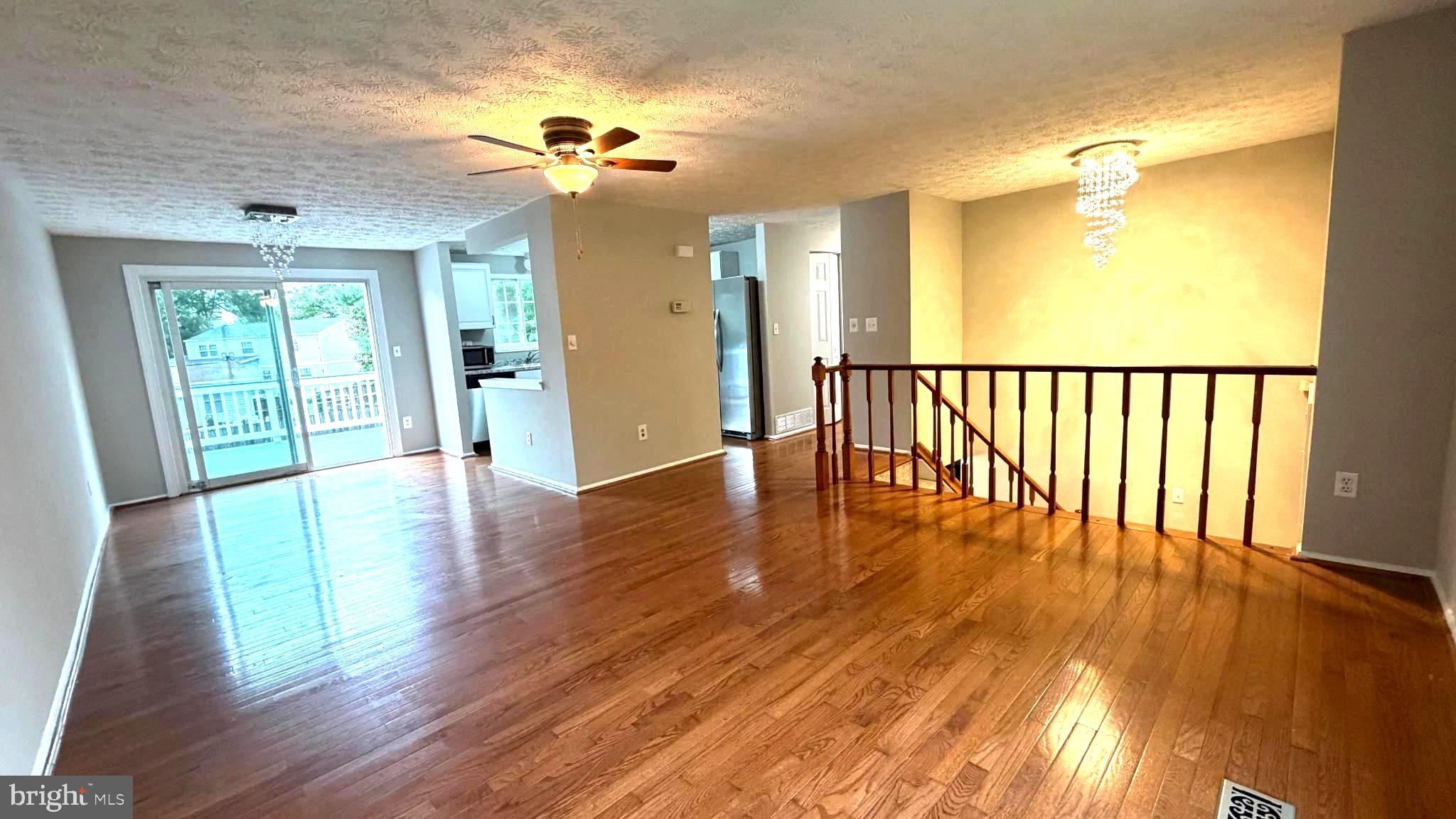 3012 SUMMERSHADE COURT