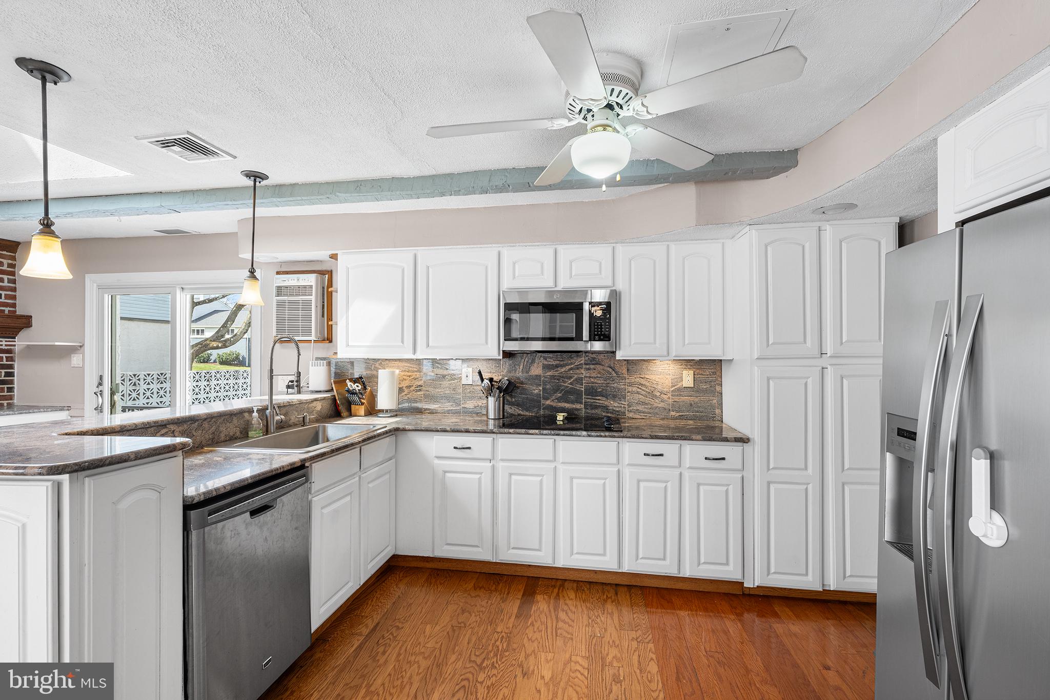 KING OF PRUSSIA - Residential