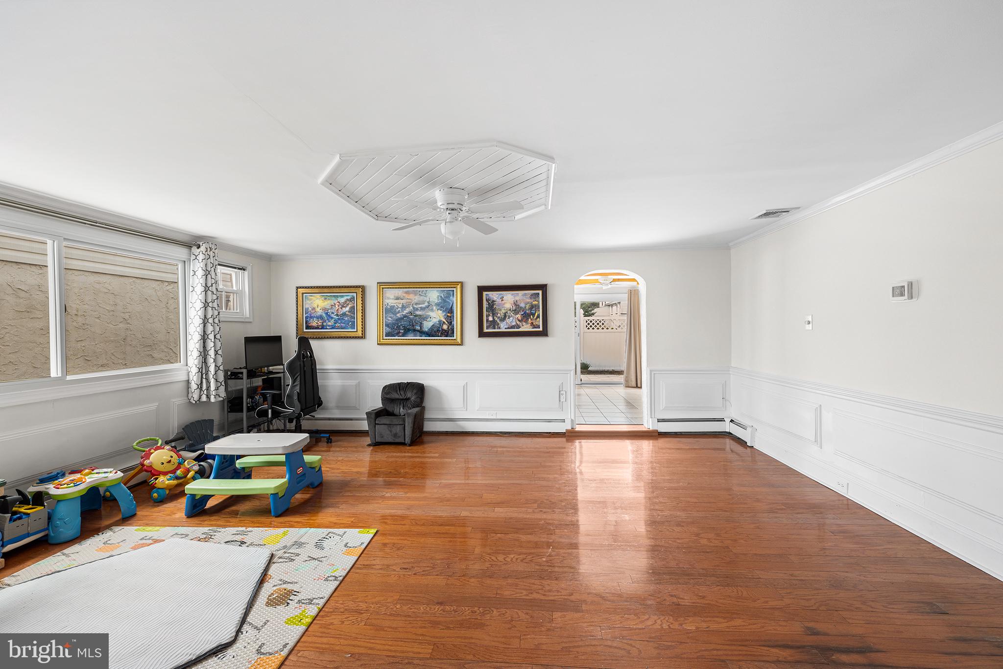 KING OF PRUSSIA - Residential