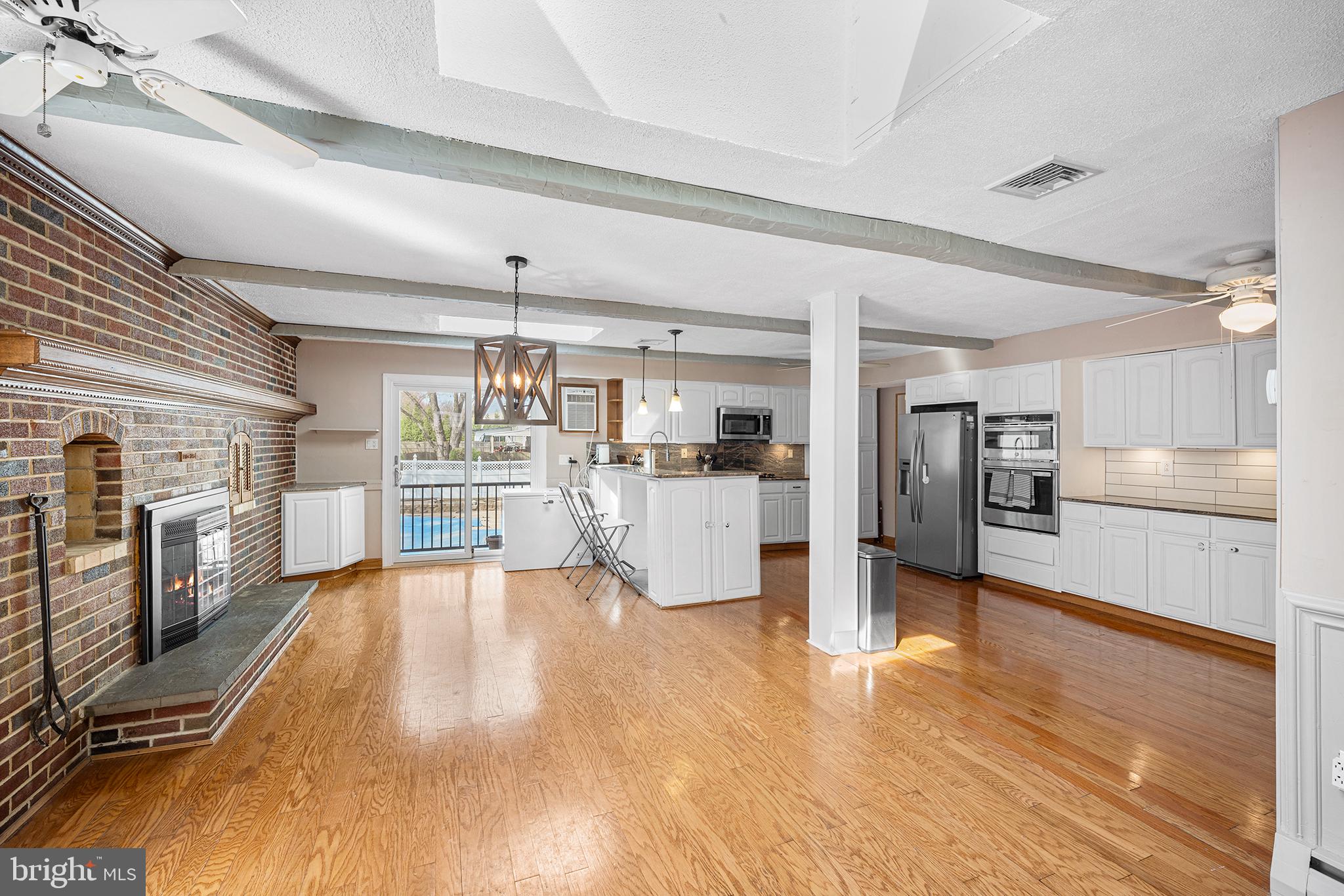 KING OF PRUSSIA - Residential