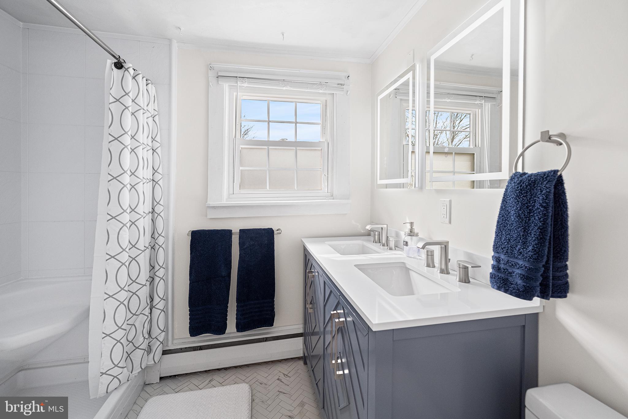 KING OF PRUSSIA - Residential