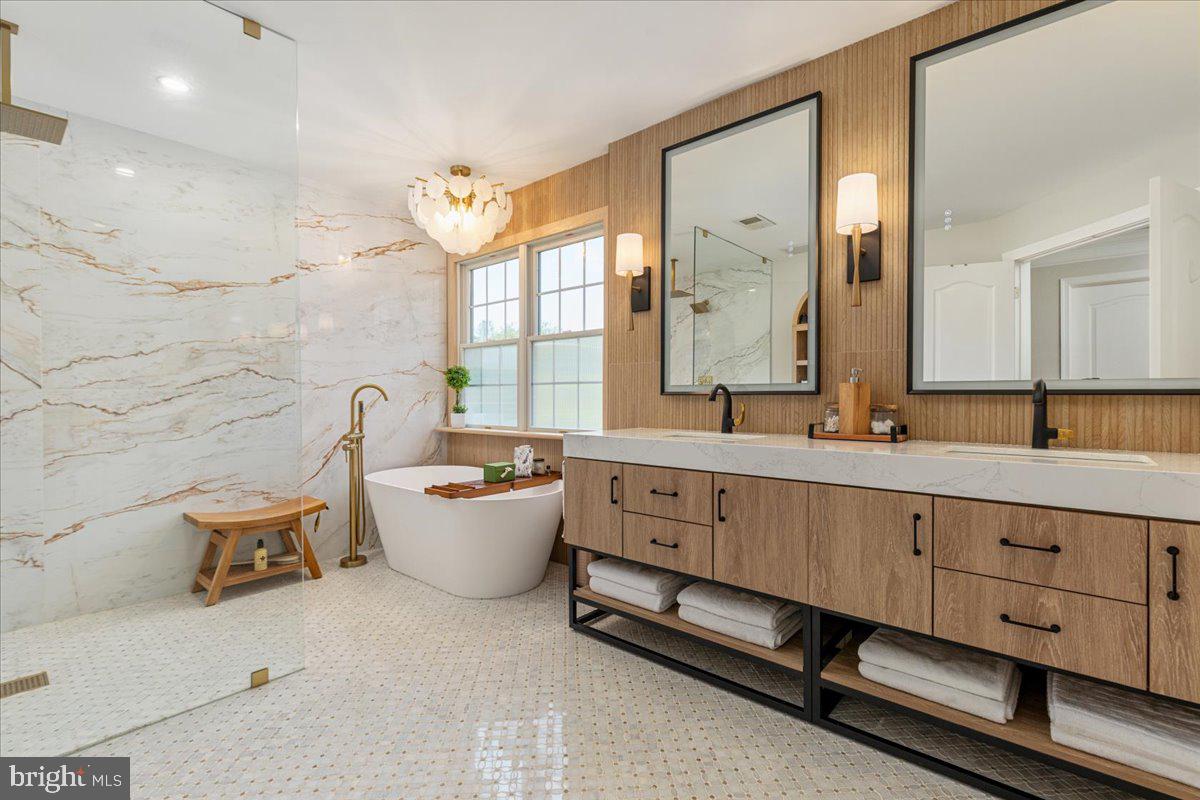 DOMINION VALLEY COUNTRY CLUB - Residential