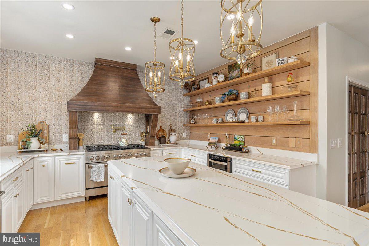 DOMINION VALLEY COUNTRY CLUB - Residential