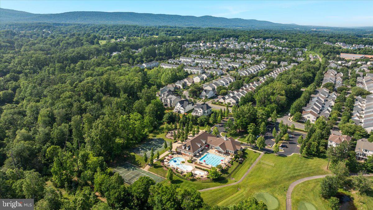 DOMINION VALLEY COUNTRY CLUB - Residential
