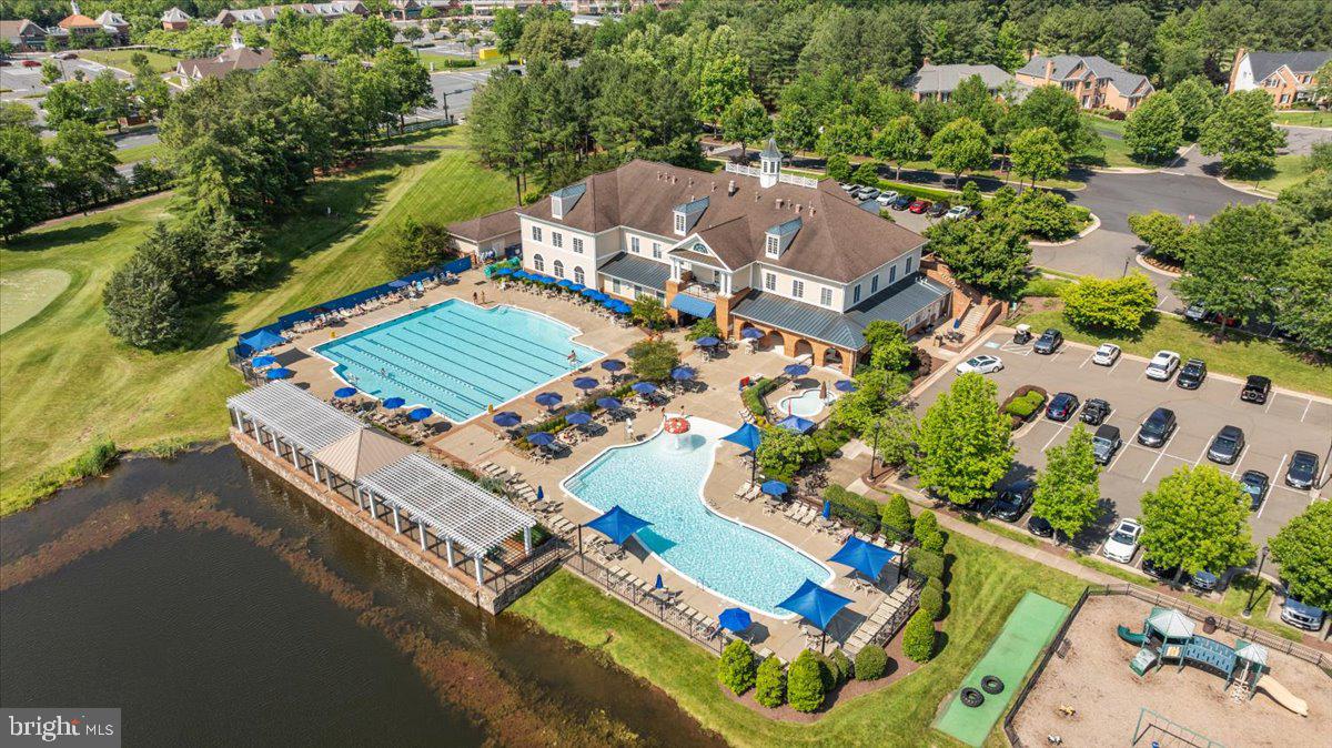 DOMINION VALLEY COUNTRY CLUB - Residential