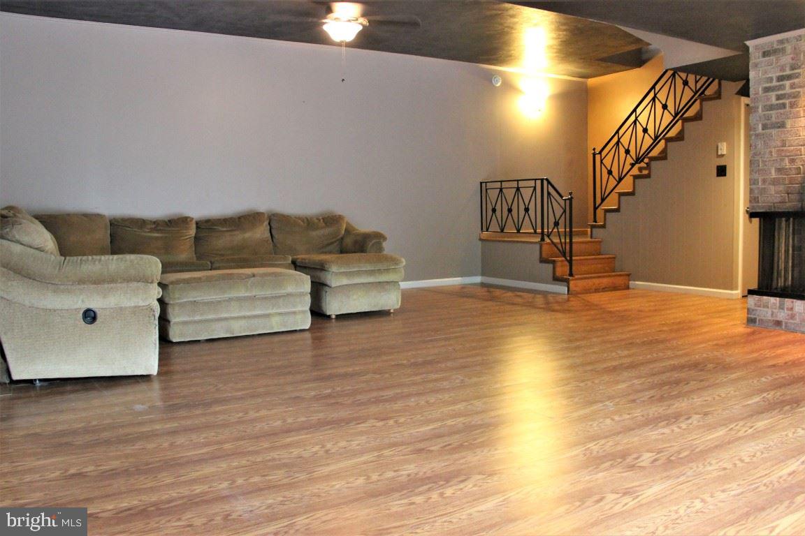 STRATHCONA-HILLCROFT - Residential