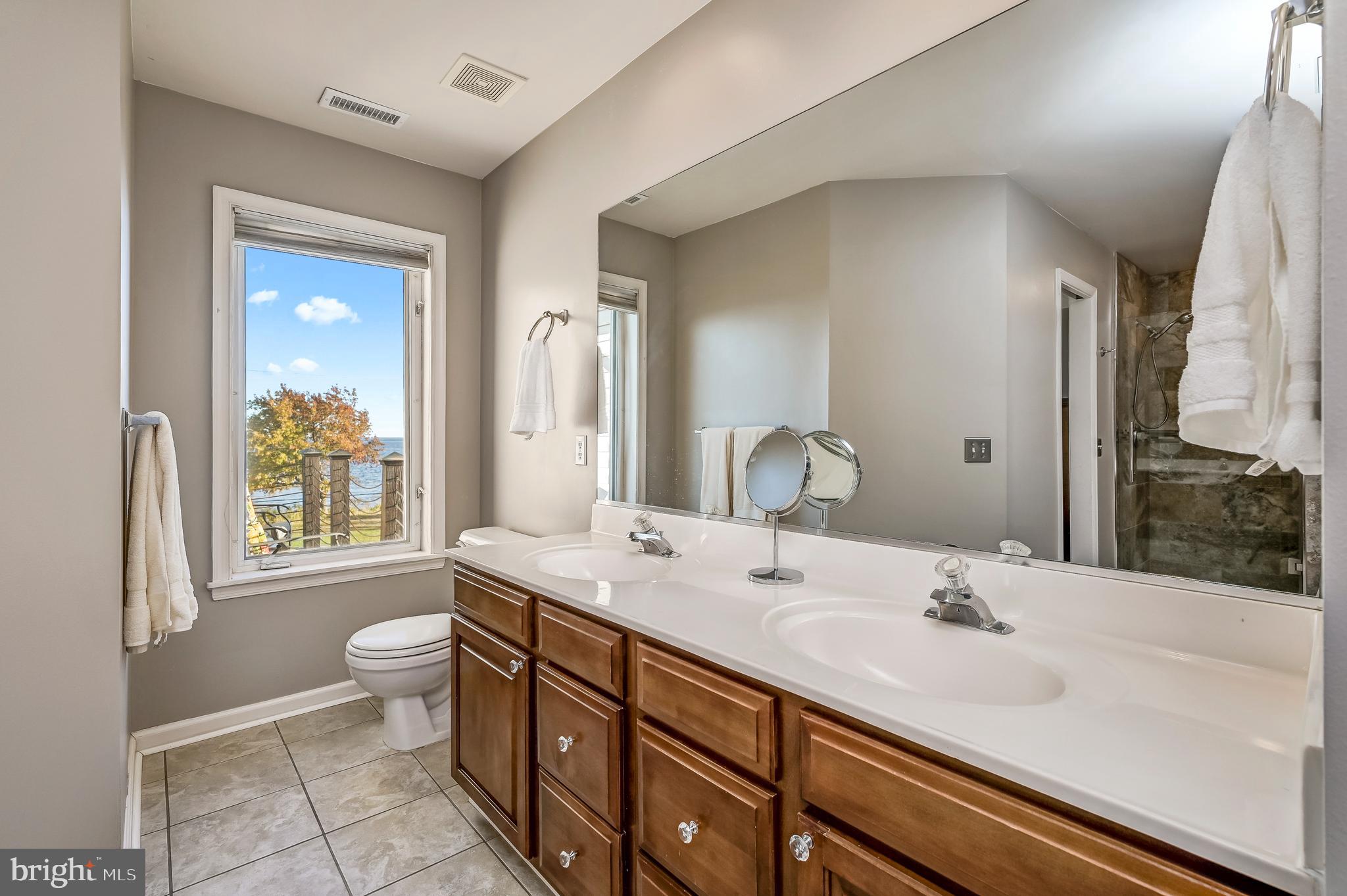 BEVERLEY BEACH - Residential