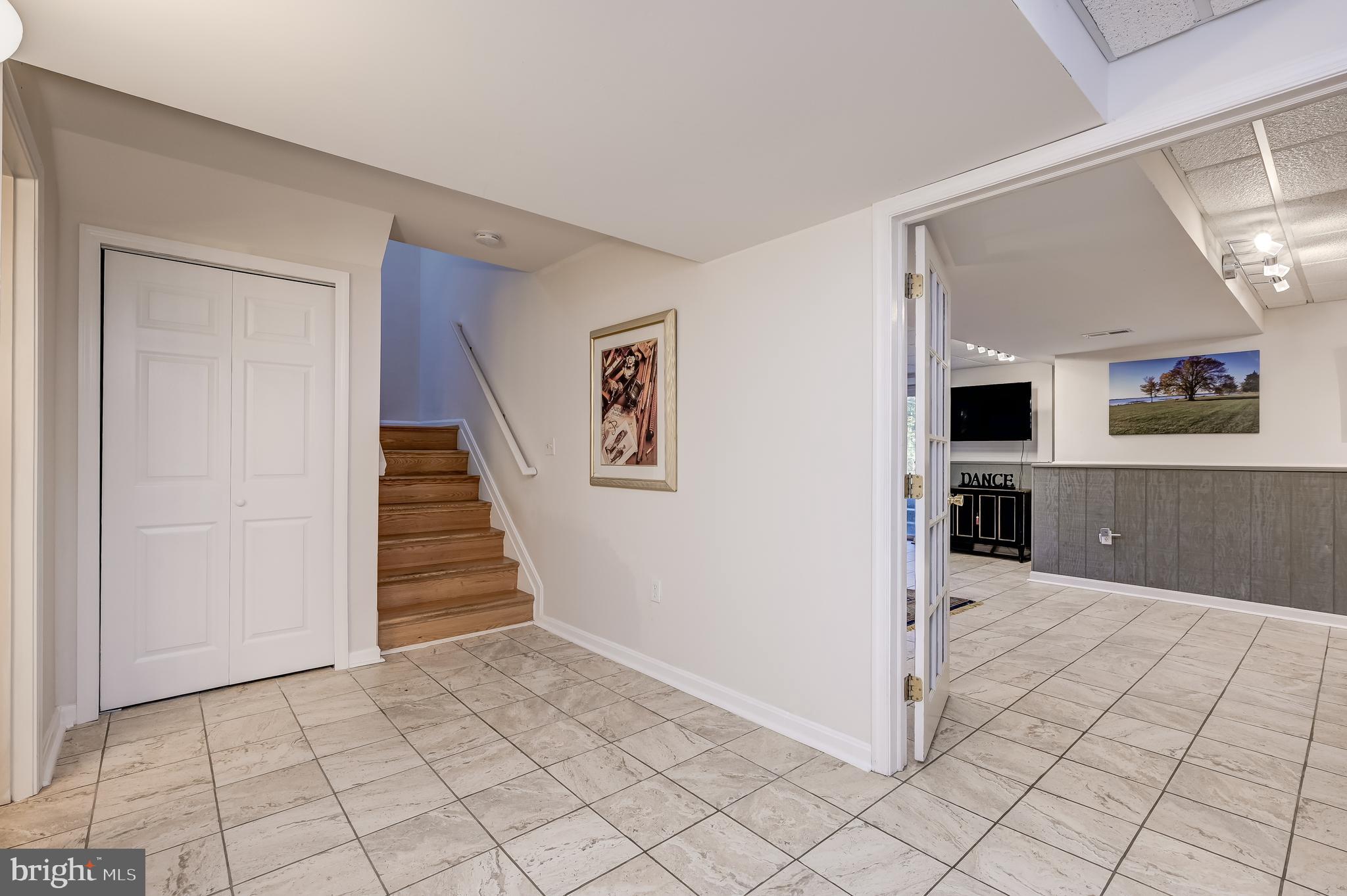 BEVERLEY BEACH - Residential