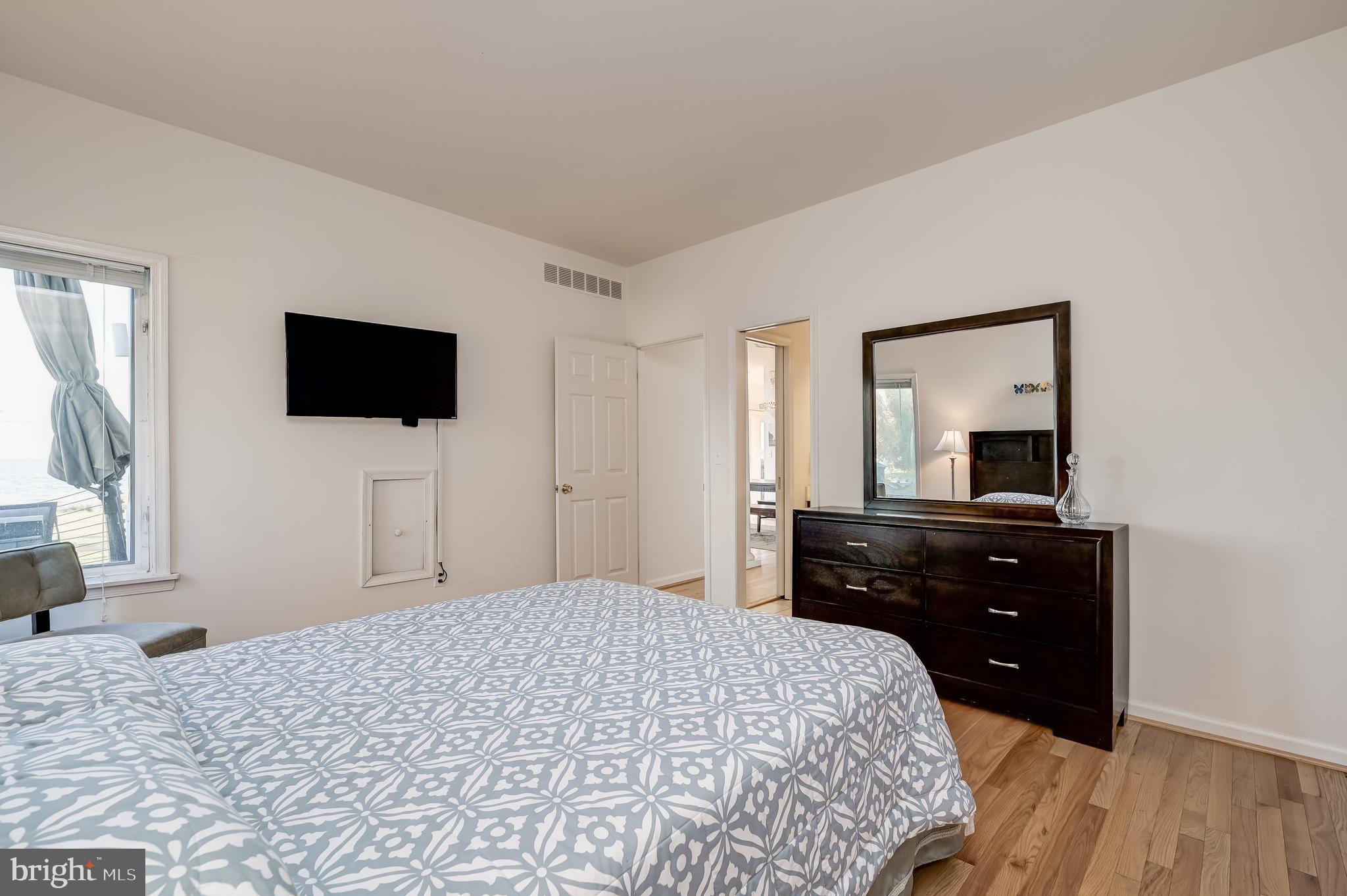 BEVERLEY BEACH - Residential