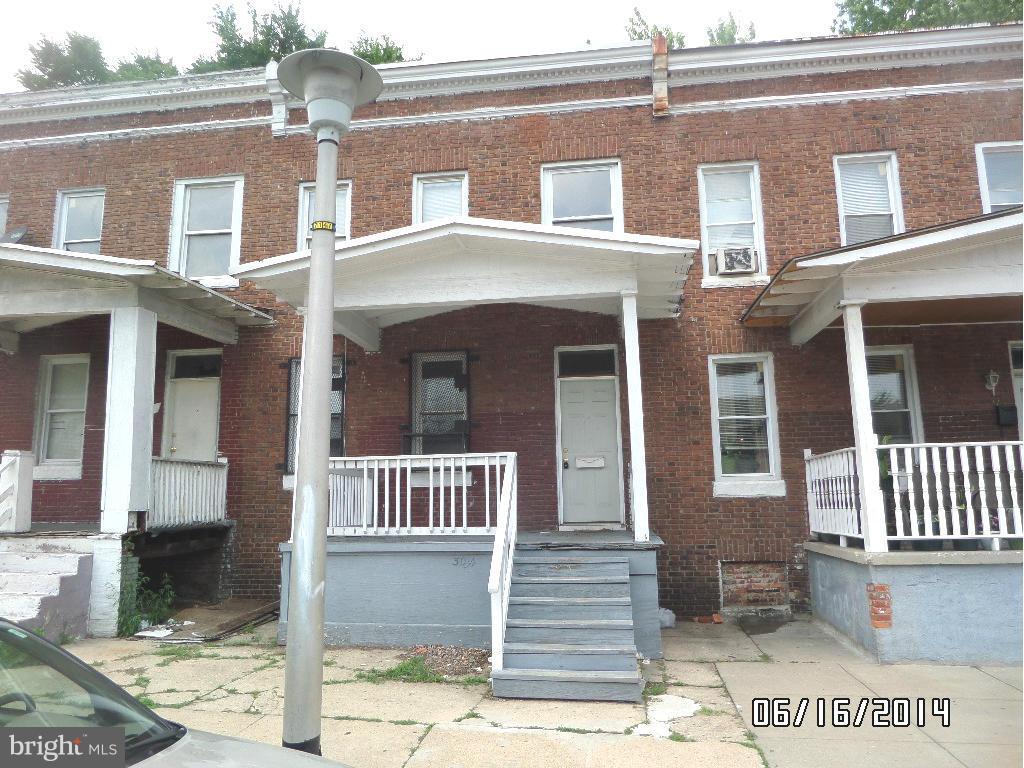 Charming attached row home in Pimlico. This home has 3 bedrooms 1 bath. Hardwood floors, separate dining room. Unfinished basement for storage or added living space. Fenced in rear yard perfect for Summer time! Close to area shopping and transportation.