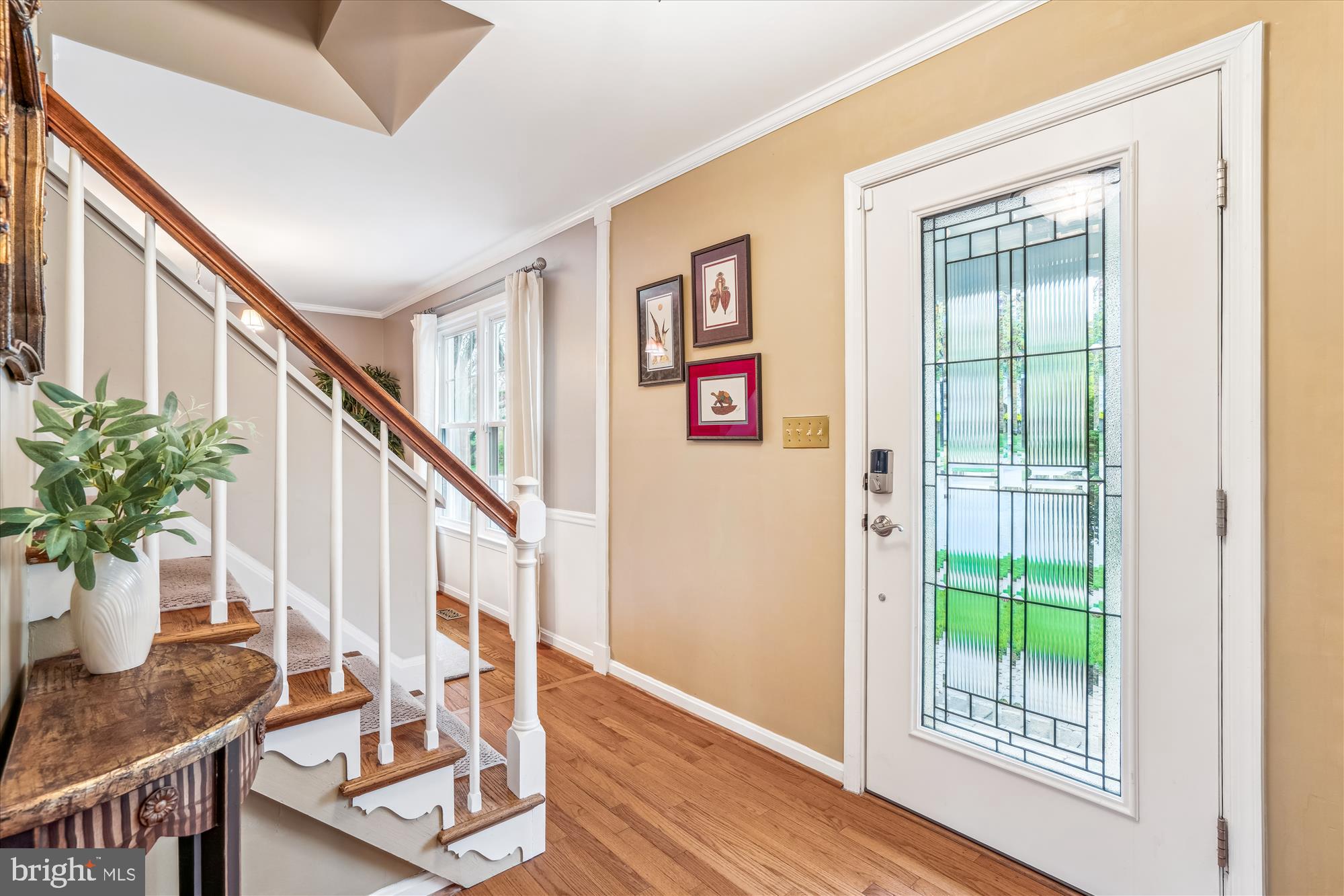 MACGILLS COMMON - Residential