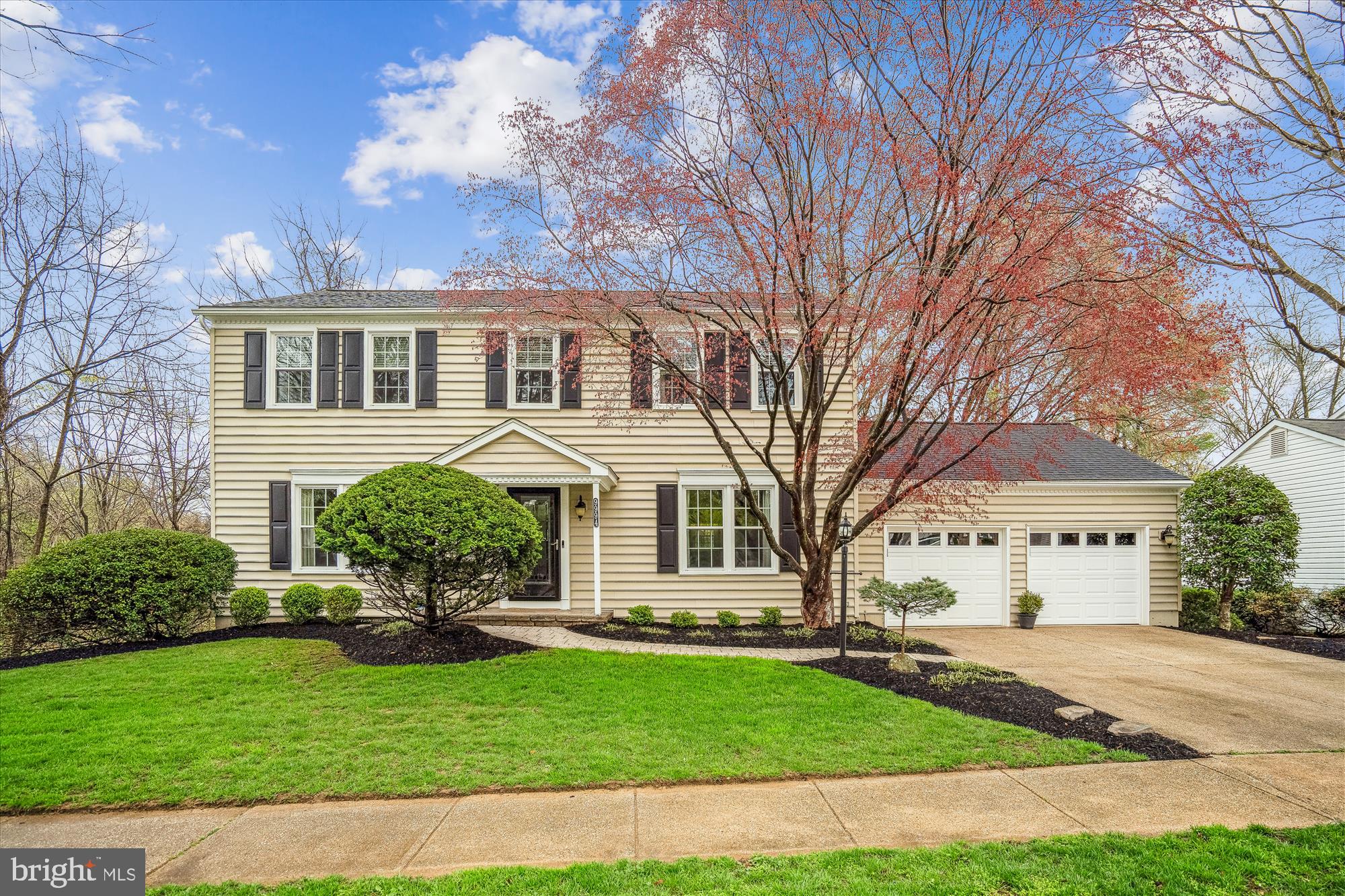 MACGILLS COMMON - Residential