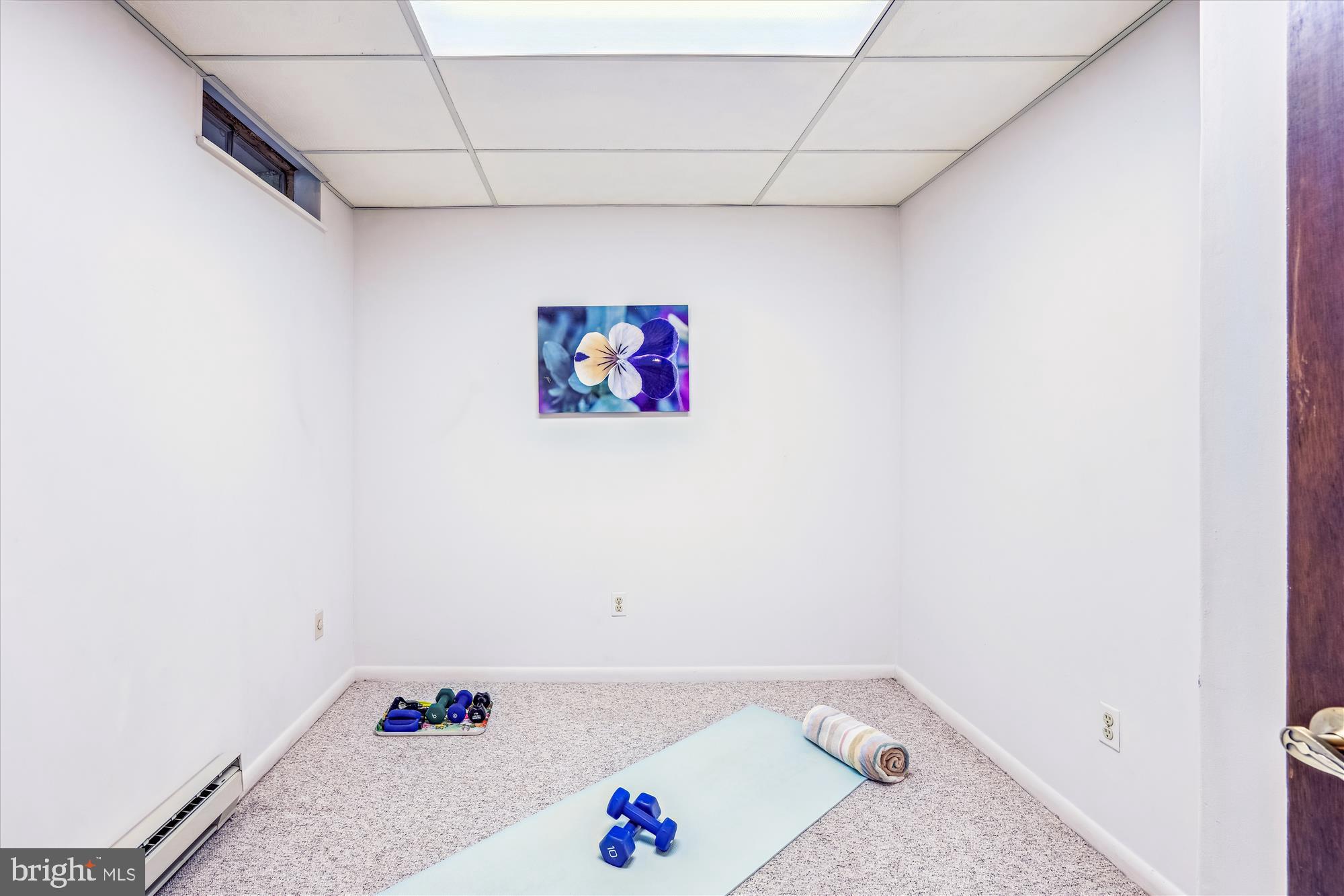 MACGILLS COMMON - Residential