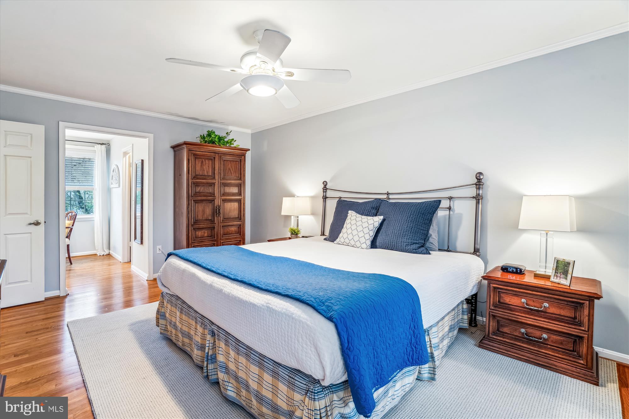 MACGILLS COMMON - Residential