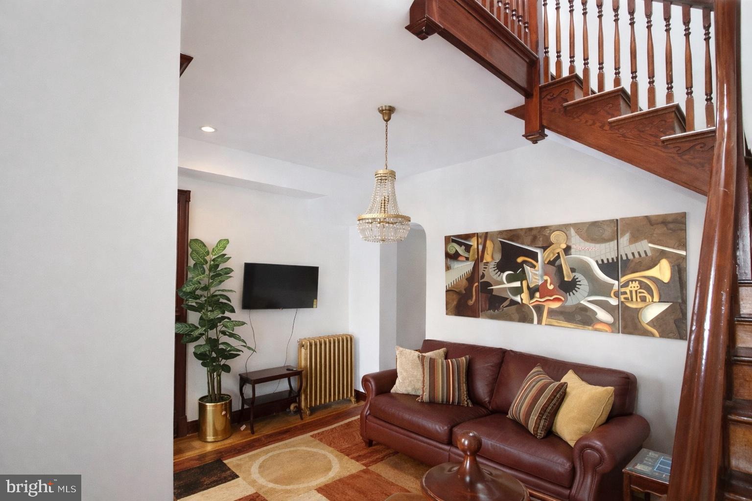 1122 COLUMBIA ROAD NW