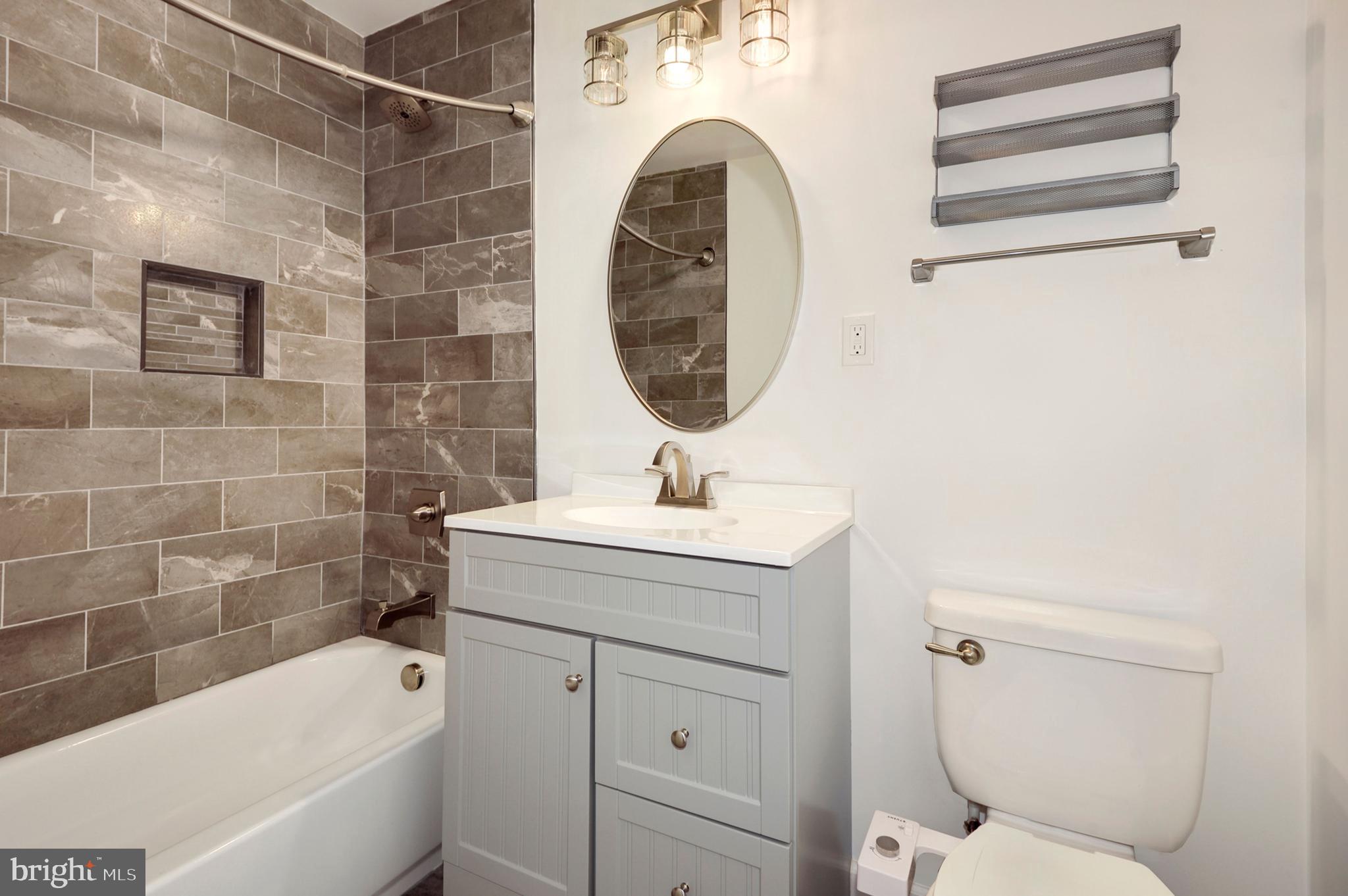 SANIBEL CLUSTER - Residential