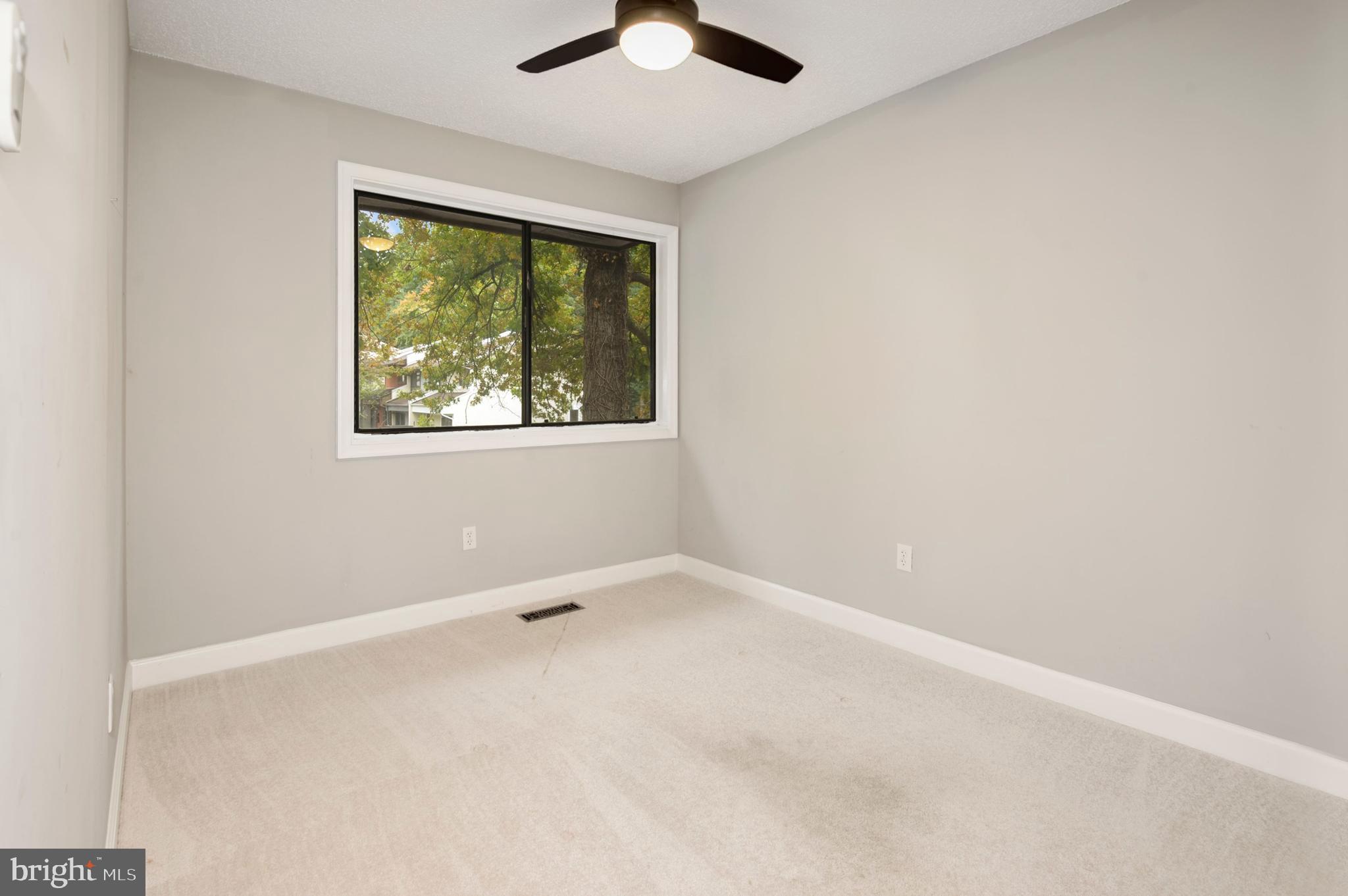 SANIBEL CLUSTER - Residential