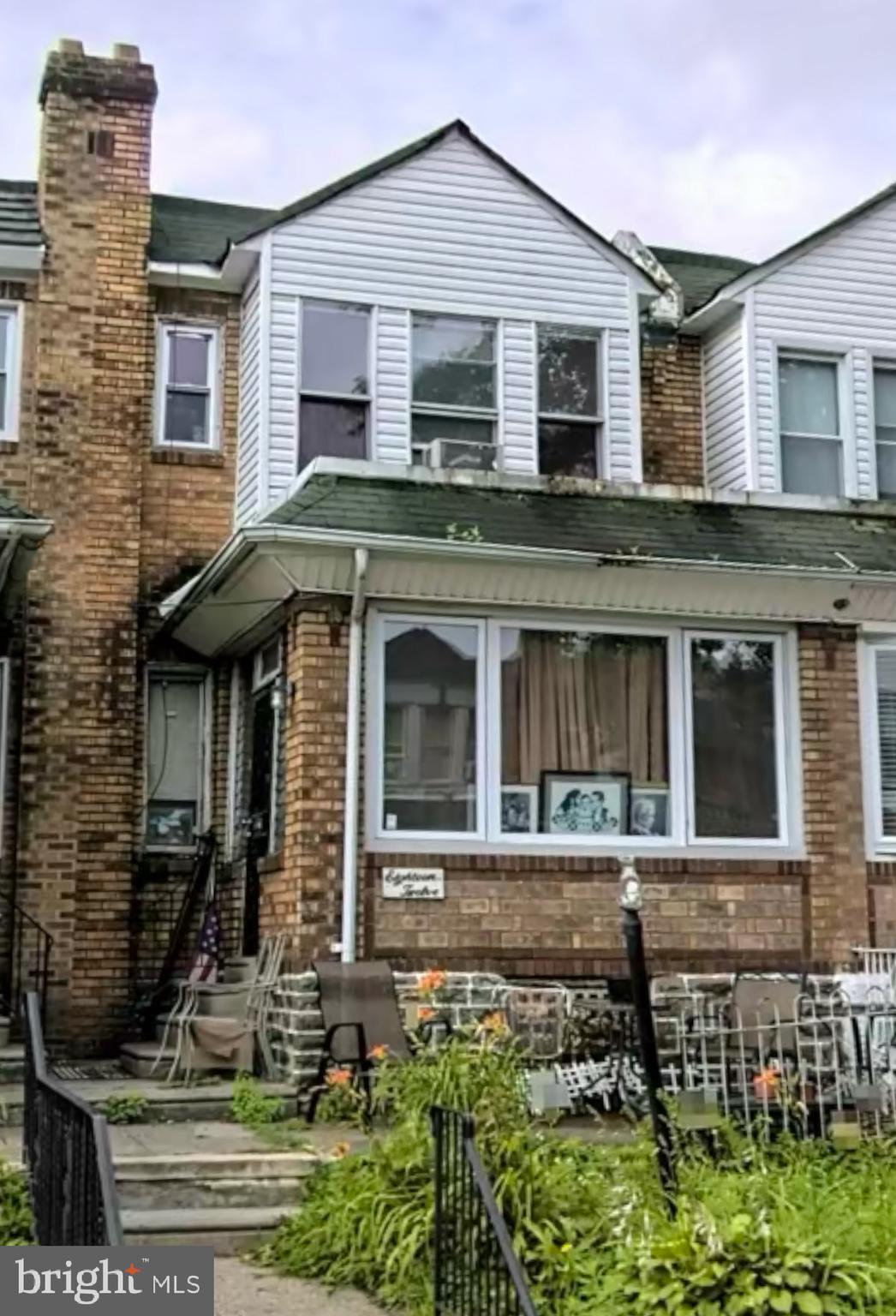 WEST OAK LANE - Residential