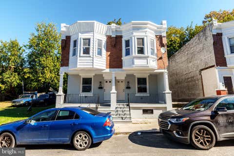 Townhouse For Sale - 1923 S Redfield Street<br/> PHILADELPHIA, PA 19143