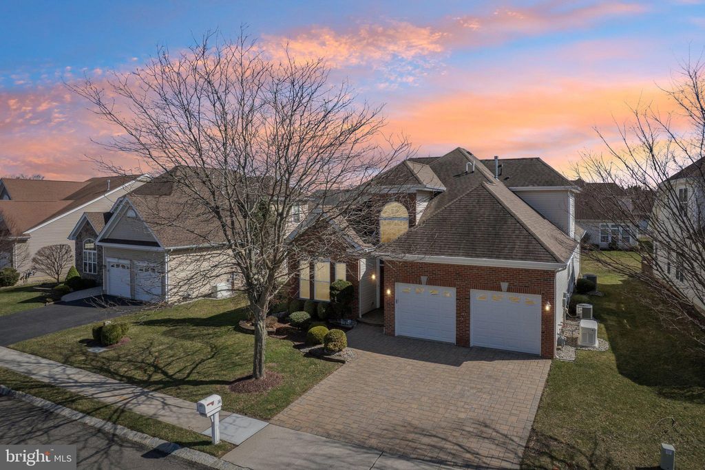 Photo of 14 Cobblestone Boulevard, MONROE TWP, NJ 08831 (MLS # NJMX2011554)