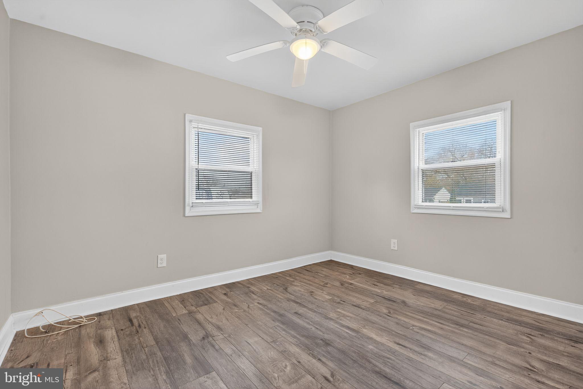 000 - Residential Lease