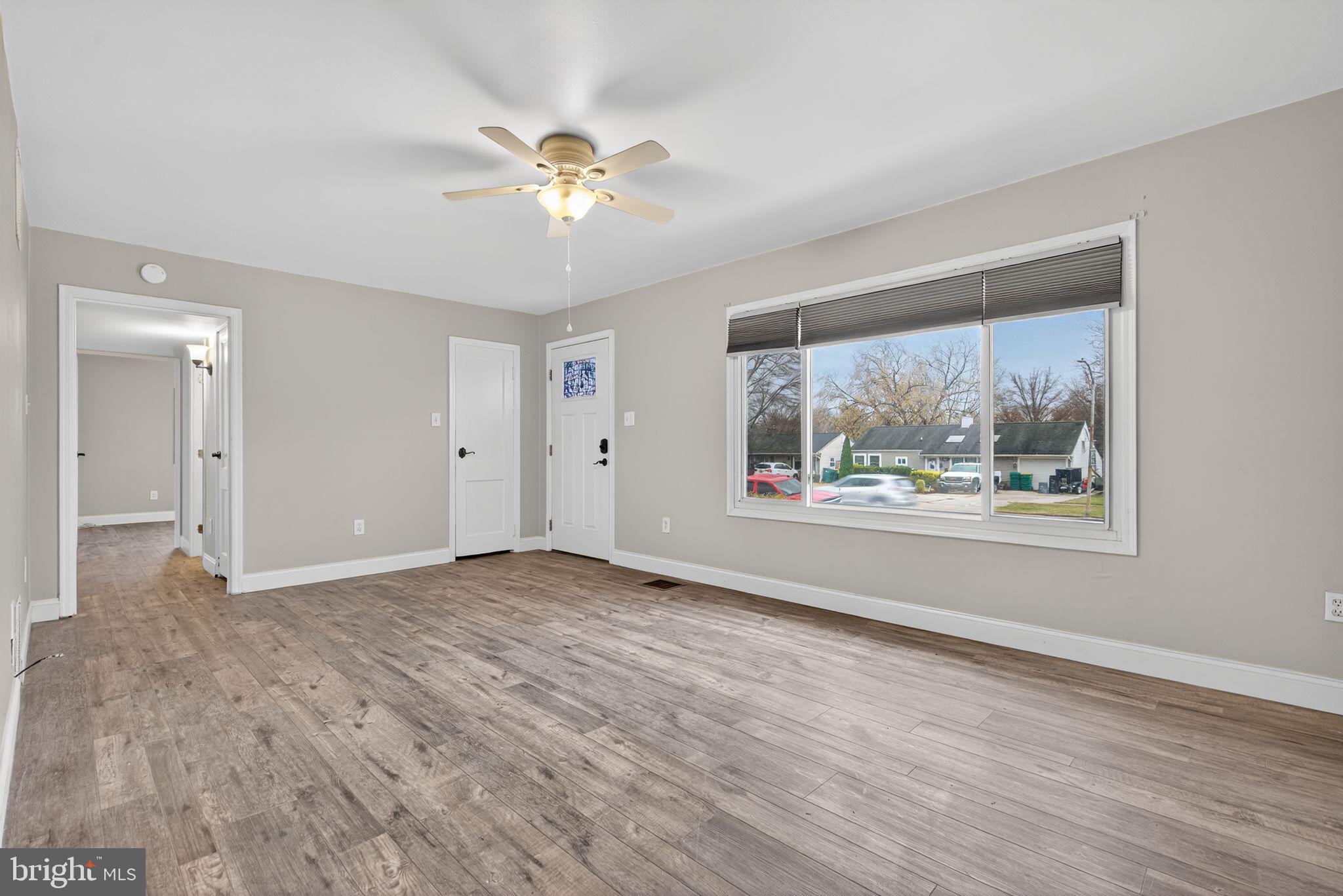 000 - Residential Lease