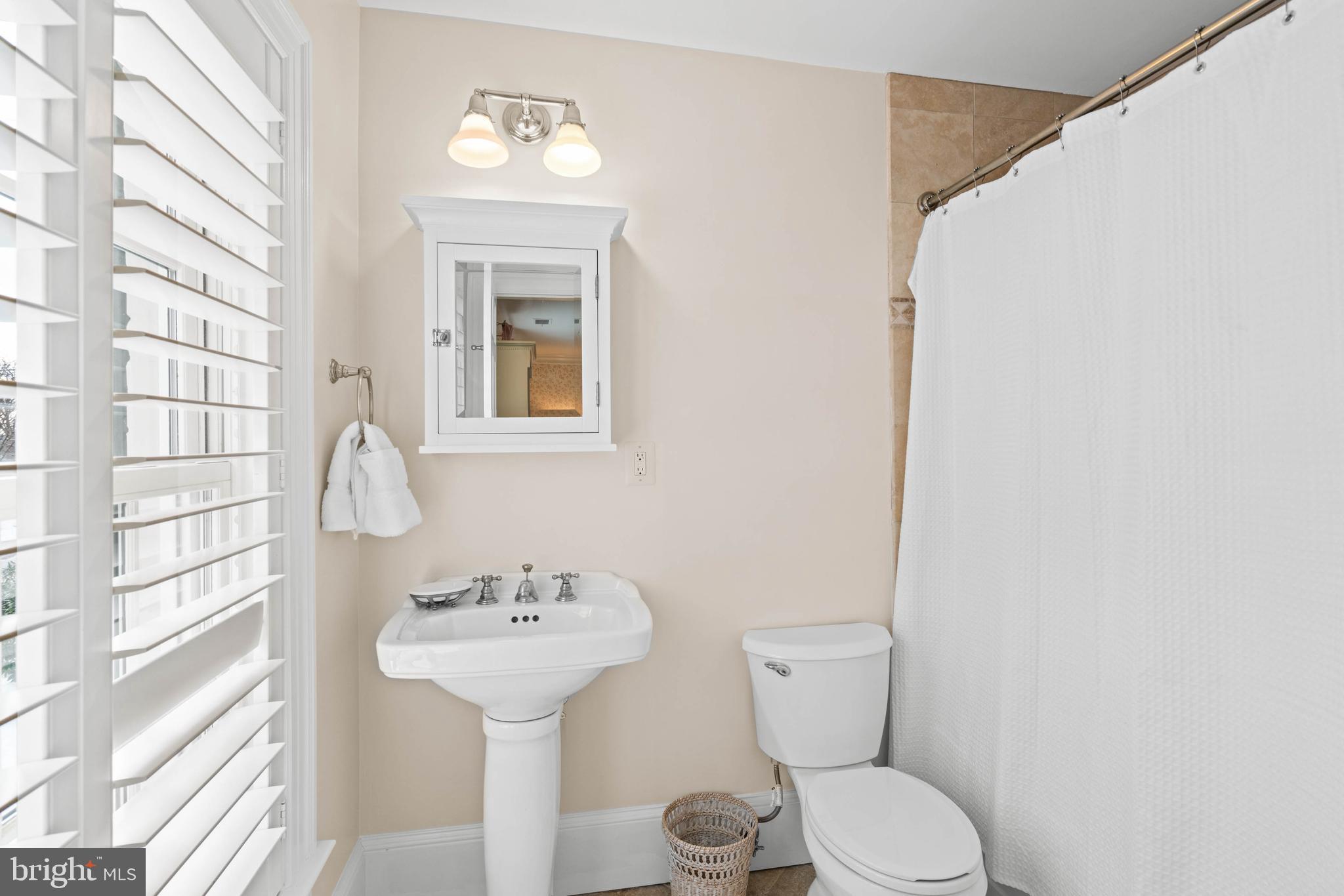 WESLEY HEIGHTS - Residential