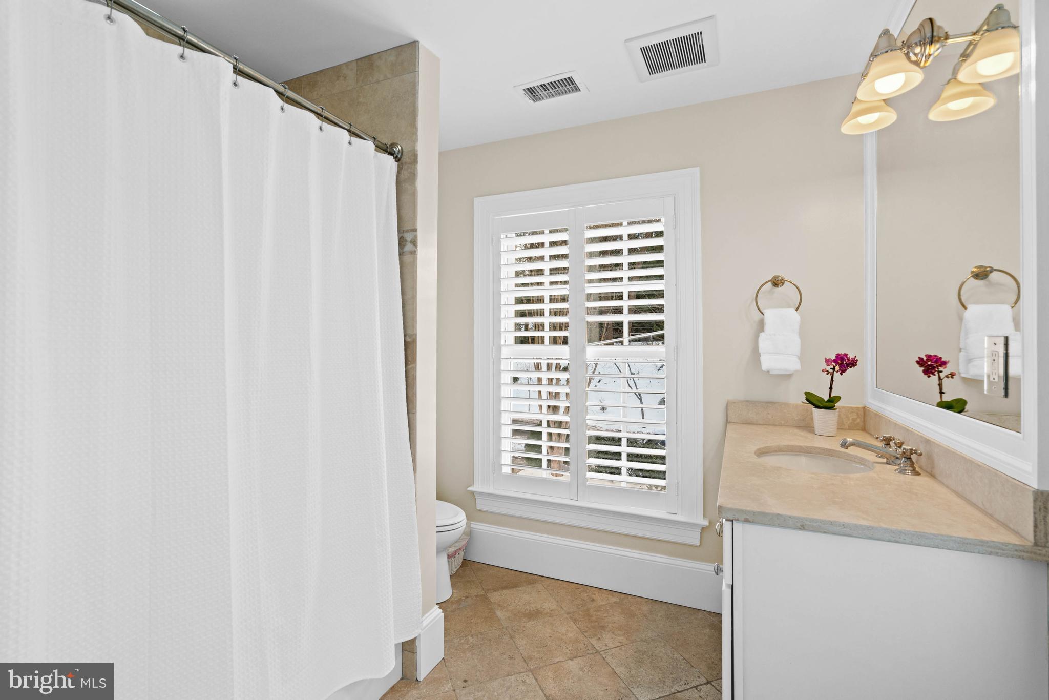 WESLEY HEIGHTS - Residential