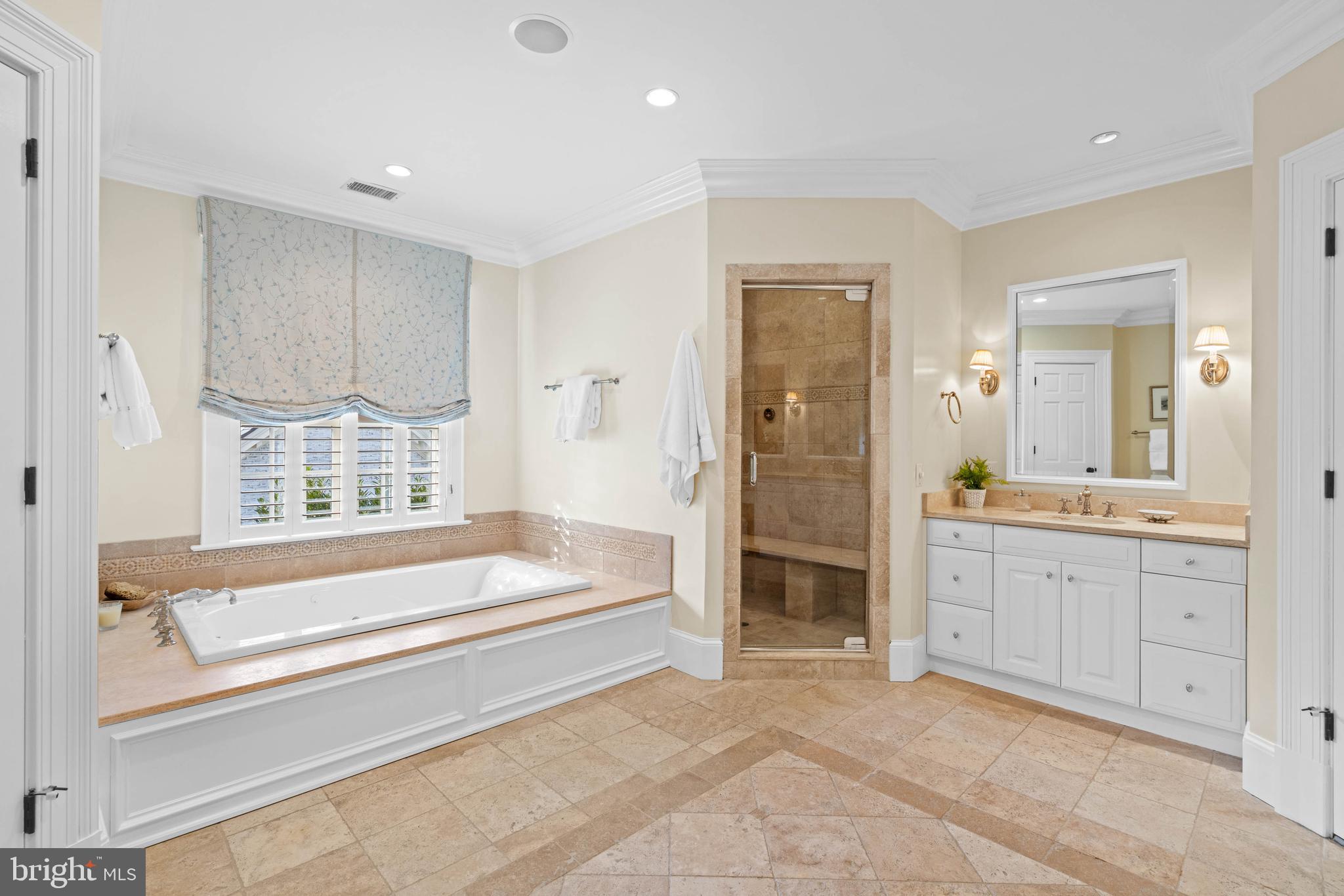 WESLEY HEIGHTS - Residential