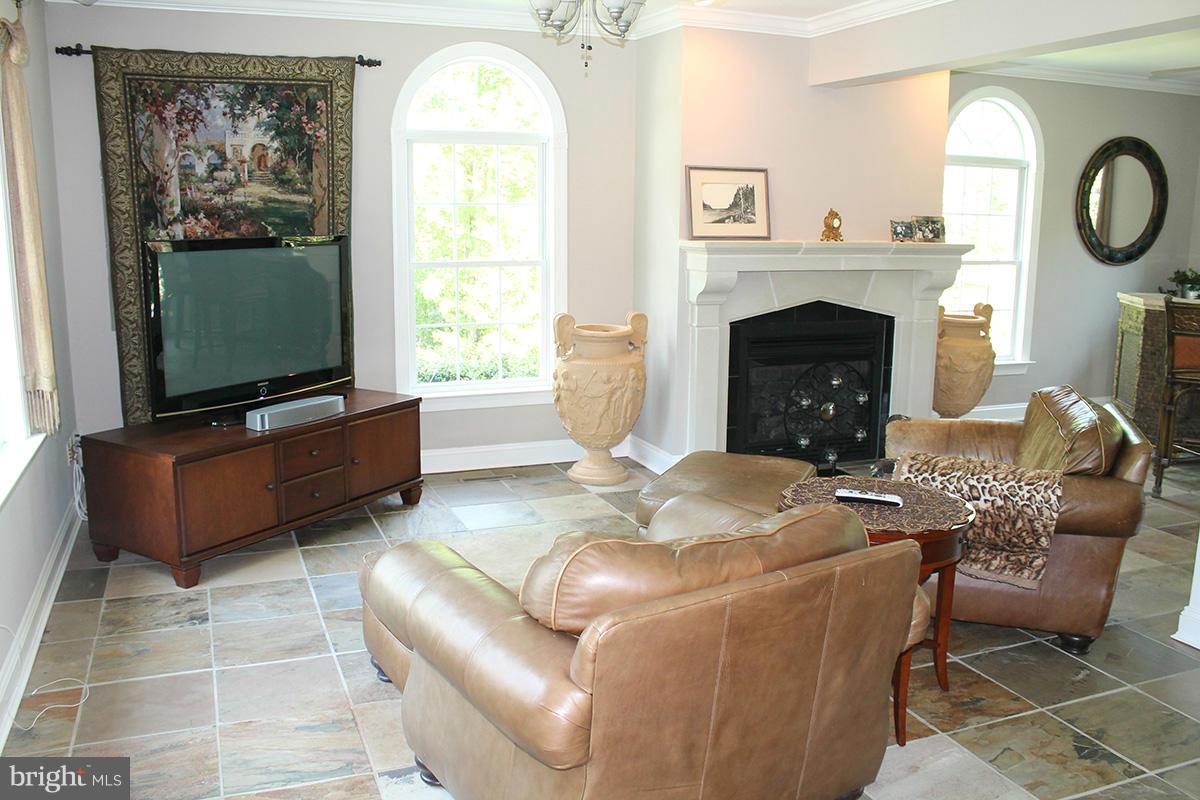 COX'S RUN - Residential