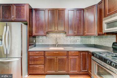 UPPER FELLS POINT - Residential