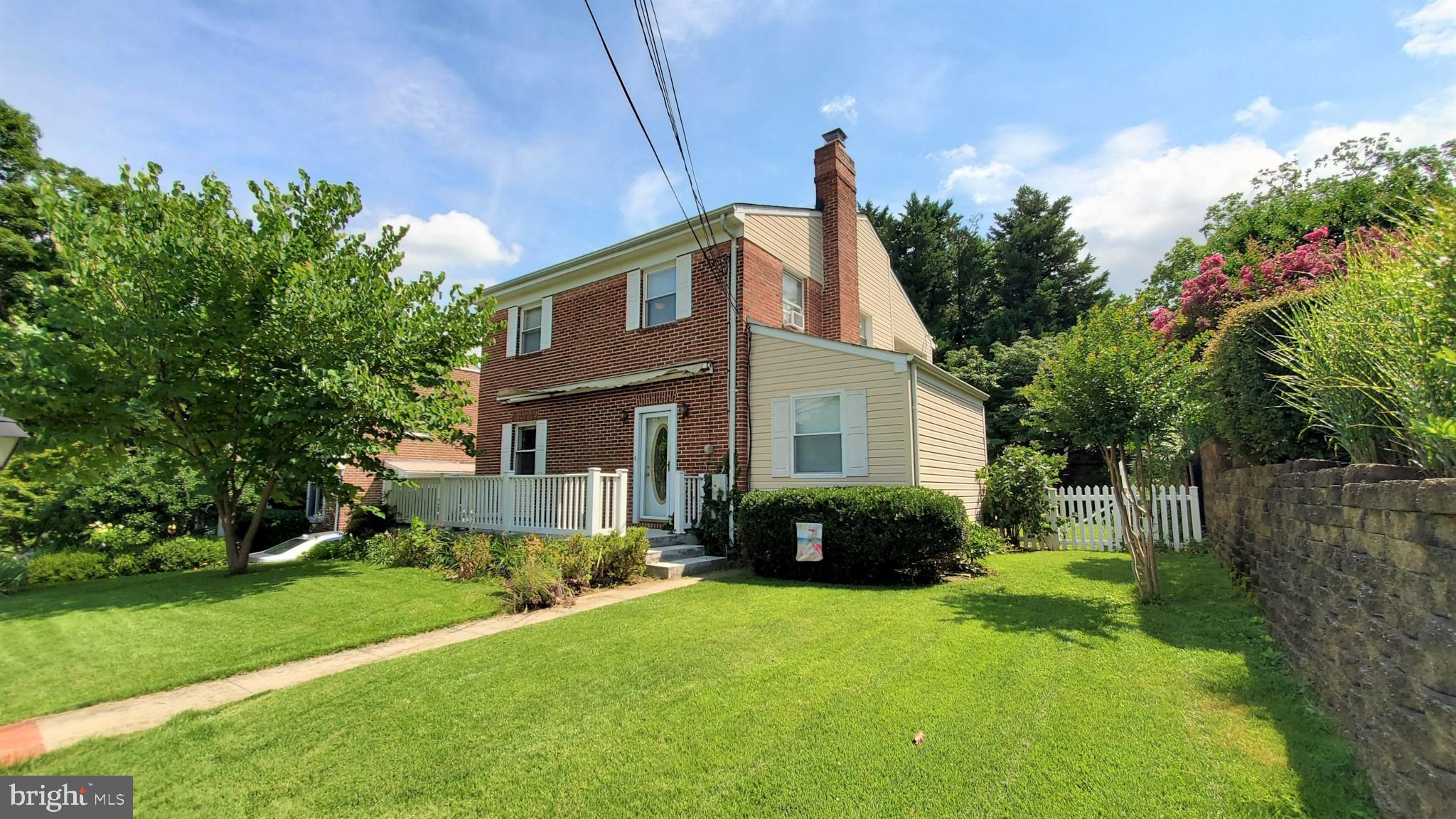 MEADOWBROOK VILLAGE - Residential Lease