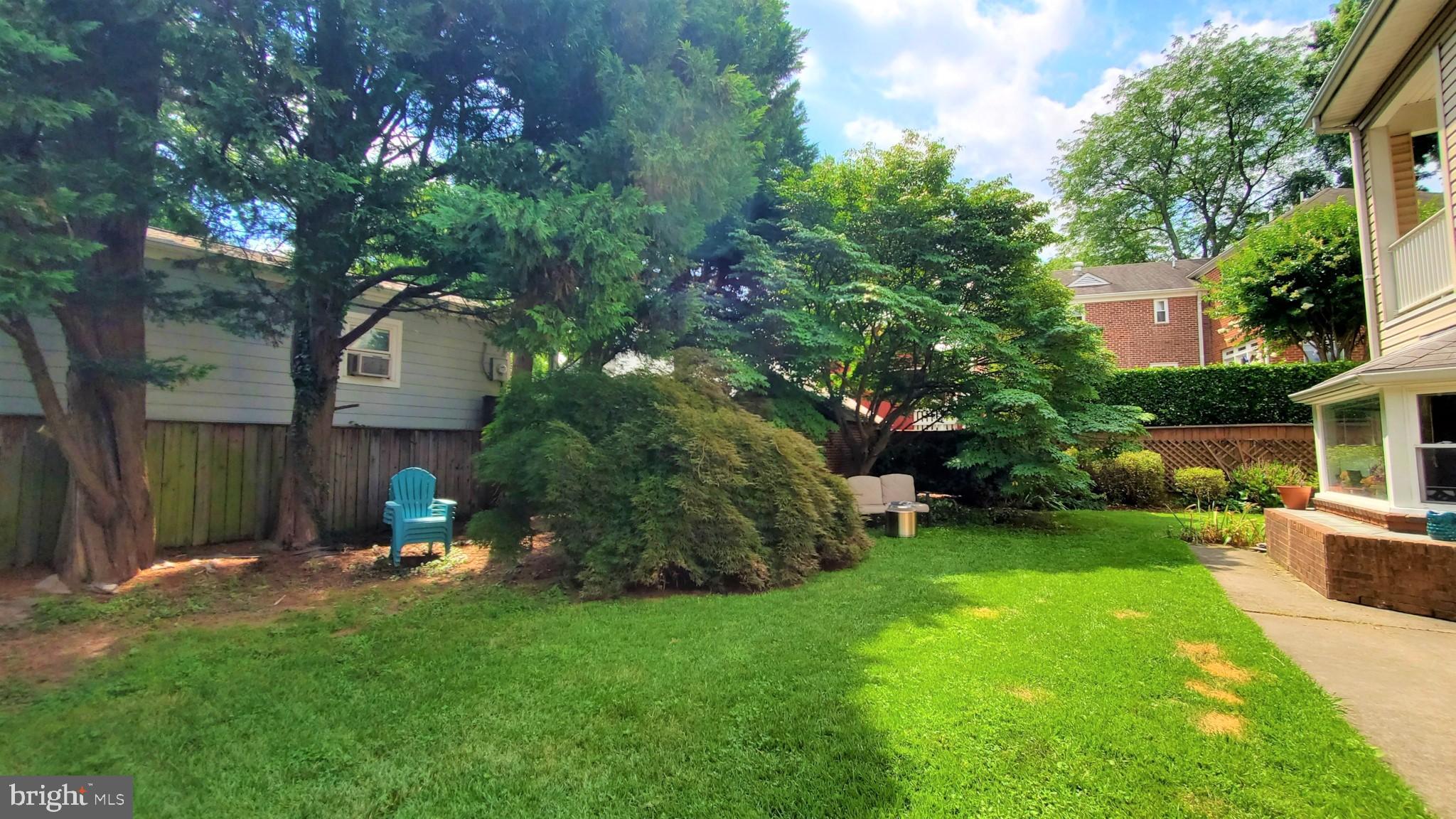 MEADOWBROOK VILLAGE - Residential Lease