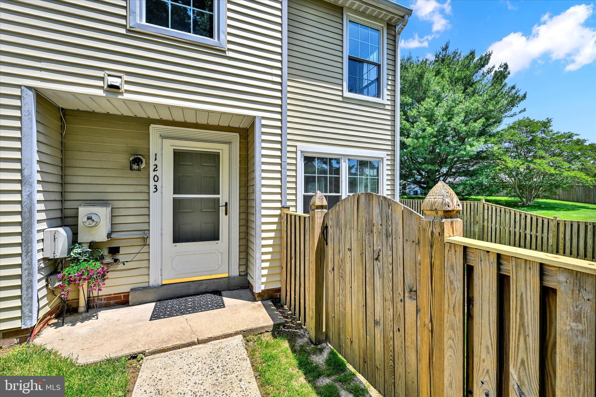 1203 MUSKET COURT 54