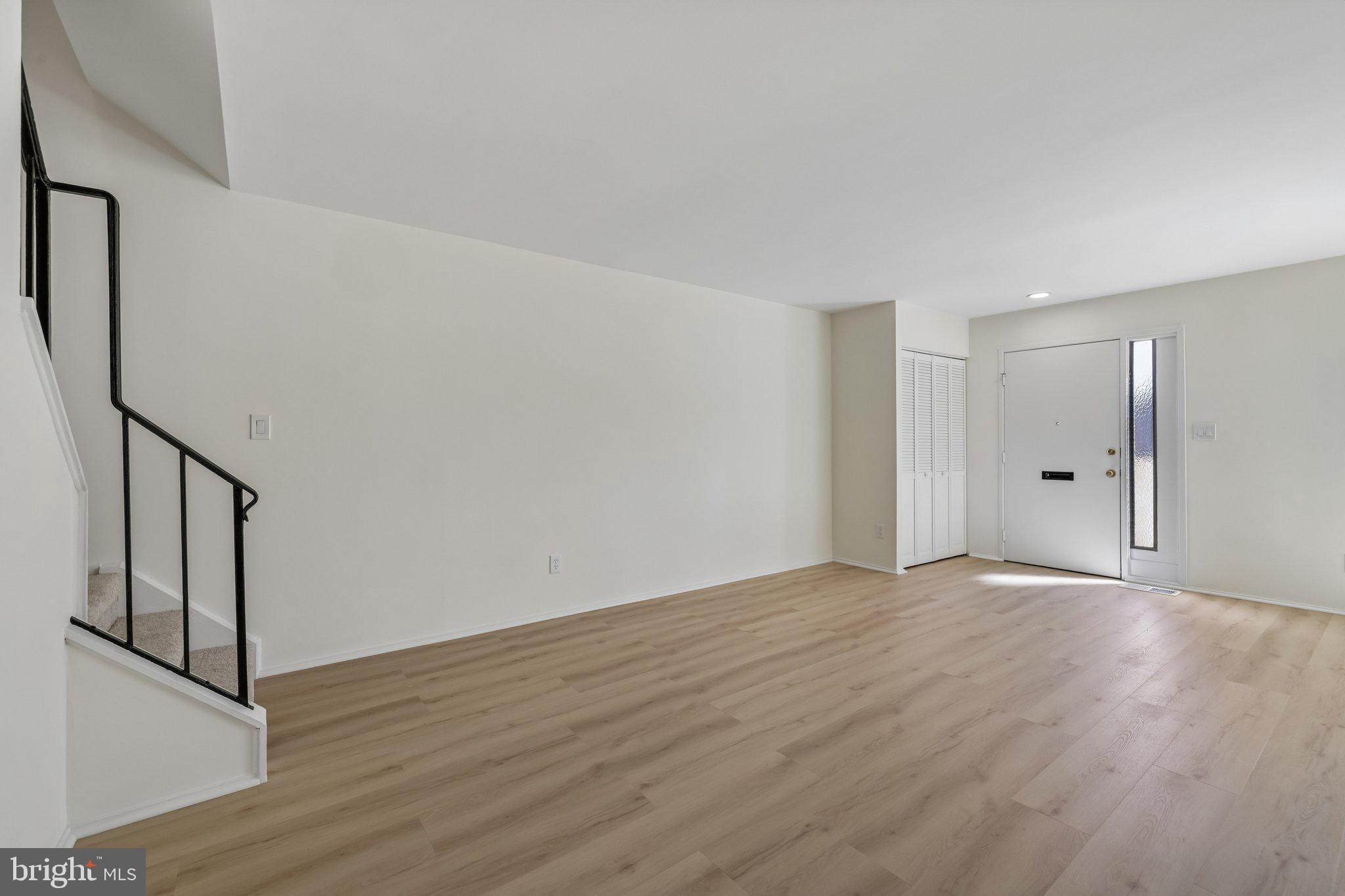 CLUBSIDE - Residential