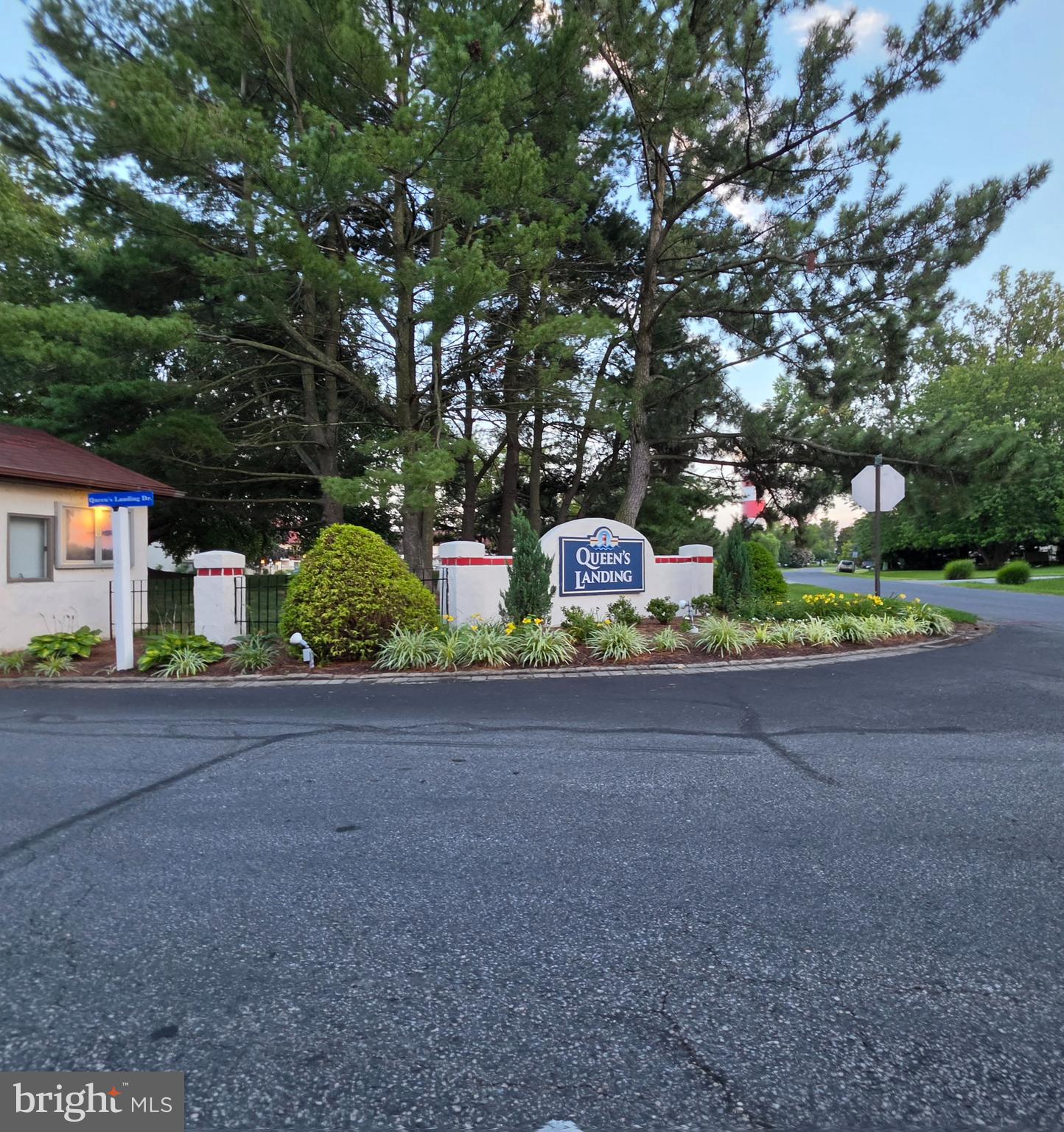 23 QUEEN VICTORIA WAY 23J