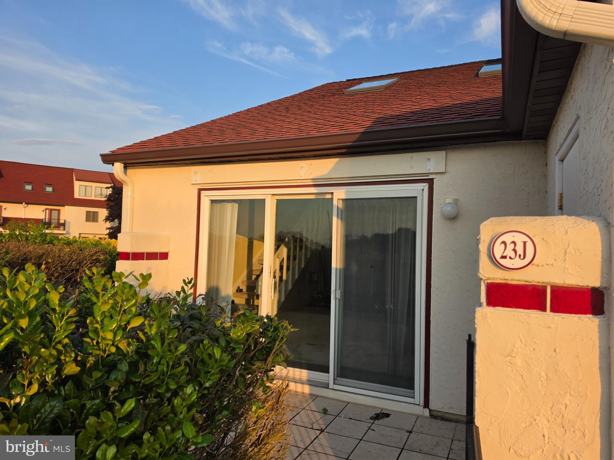 23 QUEEN VICTORIA WAY 23J