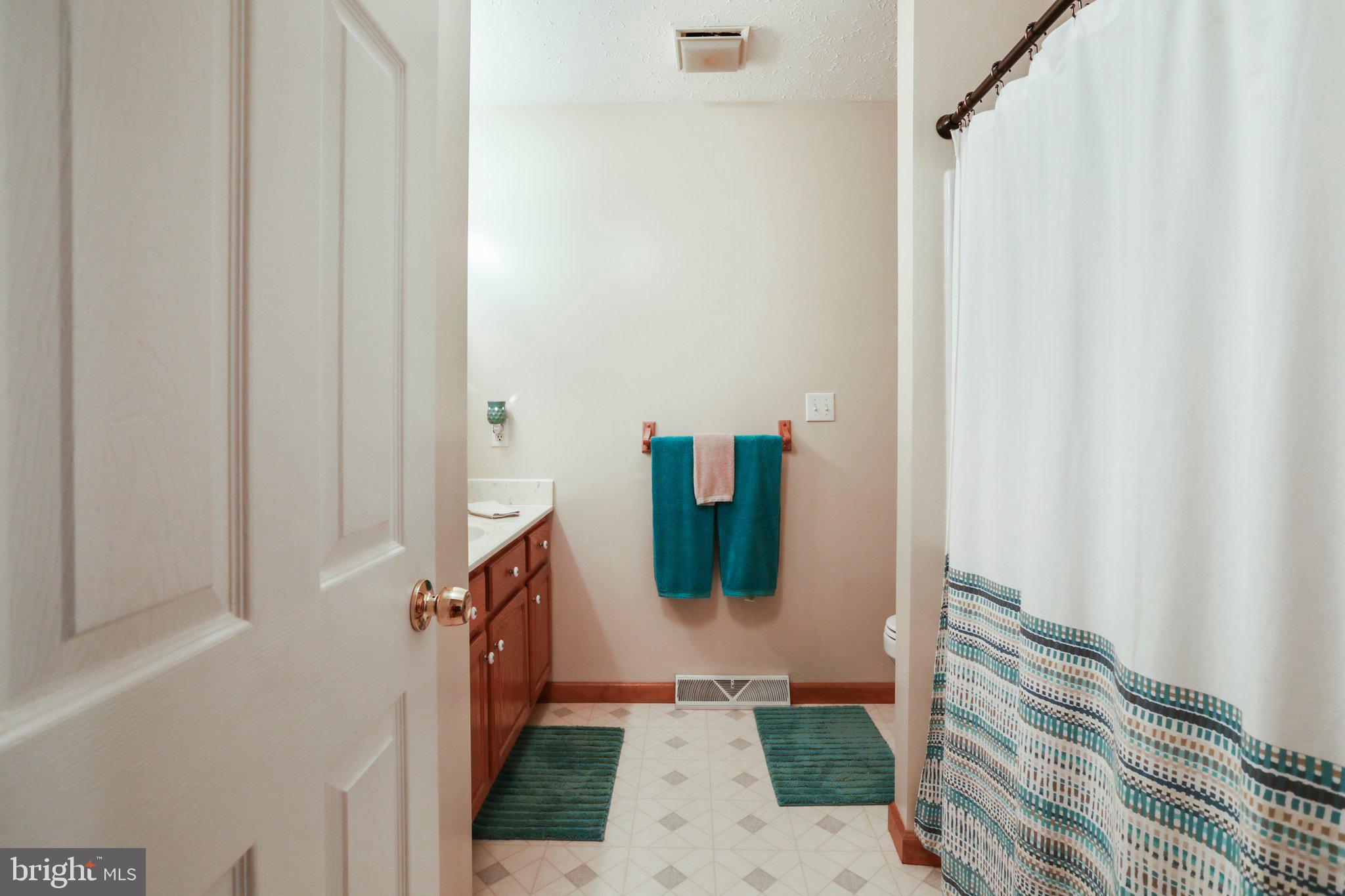 DUNMORE RIDGE - Residential