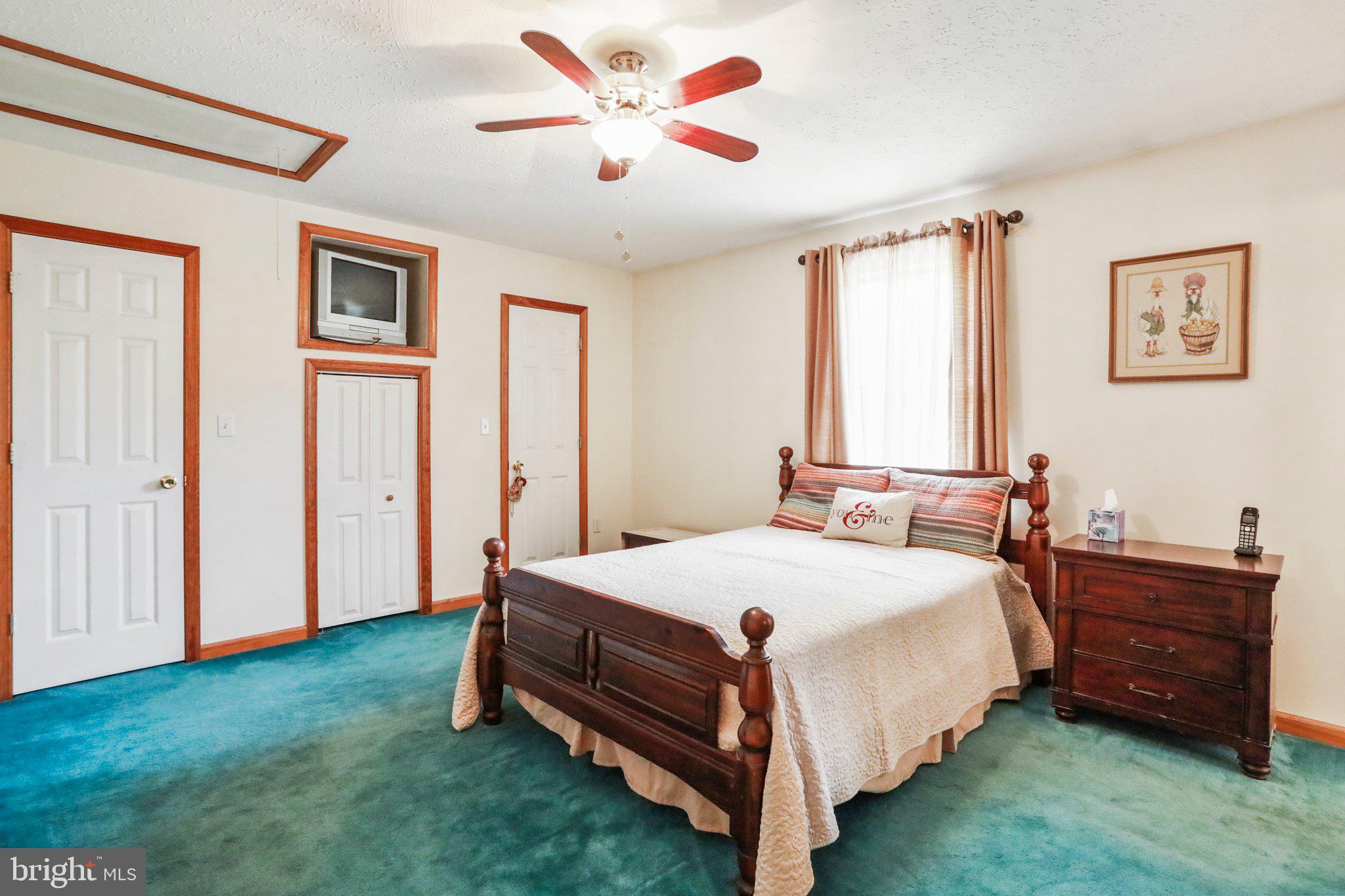 DUNMORE RIDGE - Residential