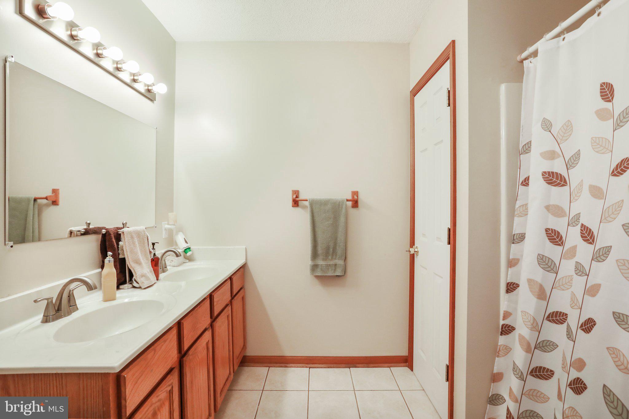 DUNMORE RIDGE - Residential