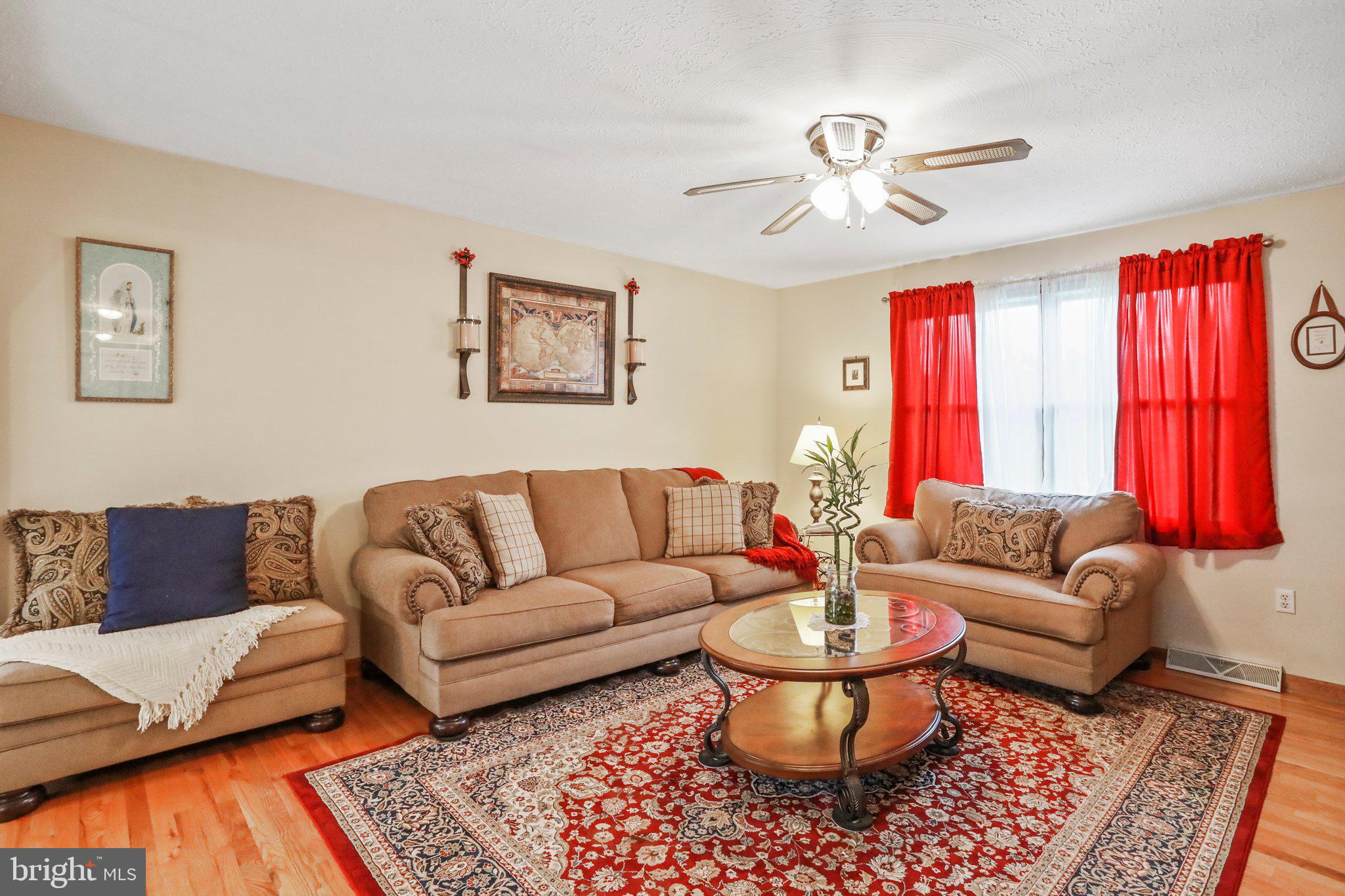 DUNMORE RIDGE - Residential